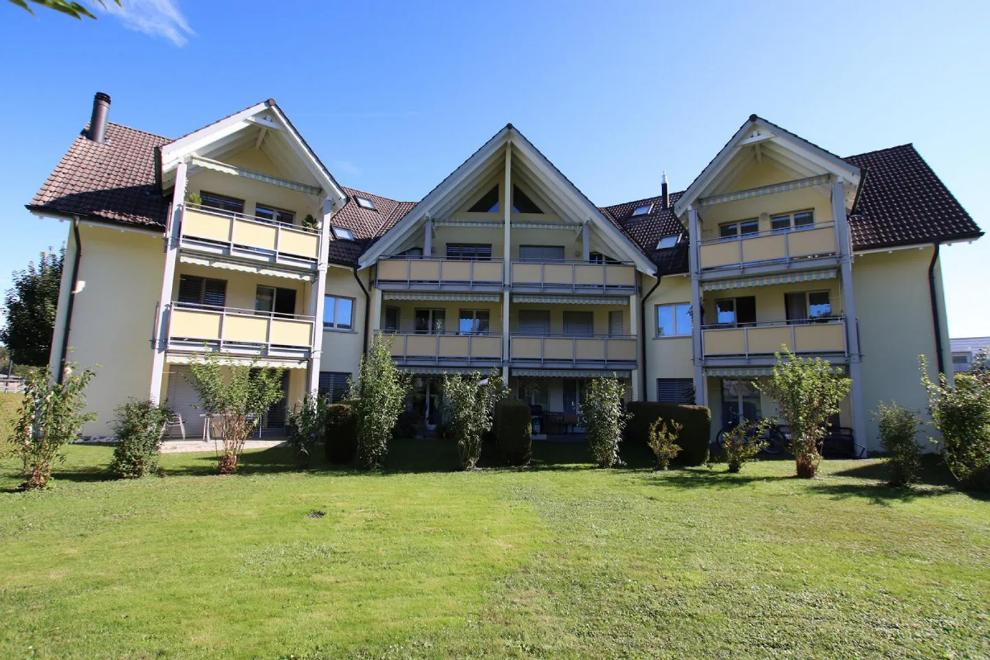 3.5 Room Maisonette Apartment - Photo 2 of 7