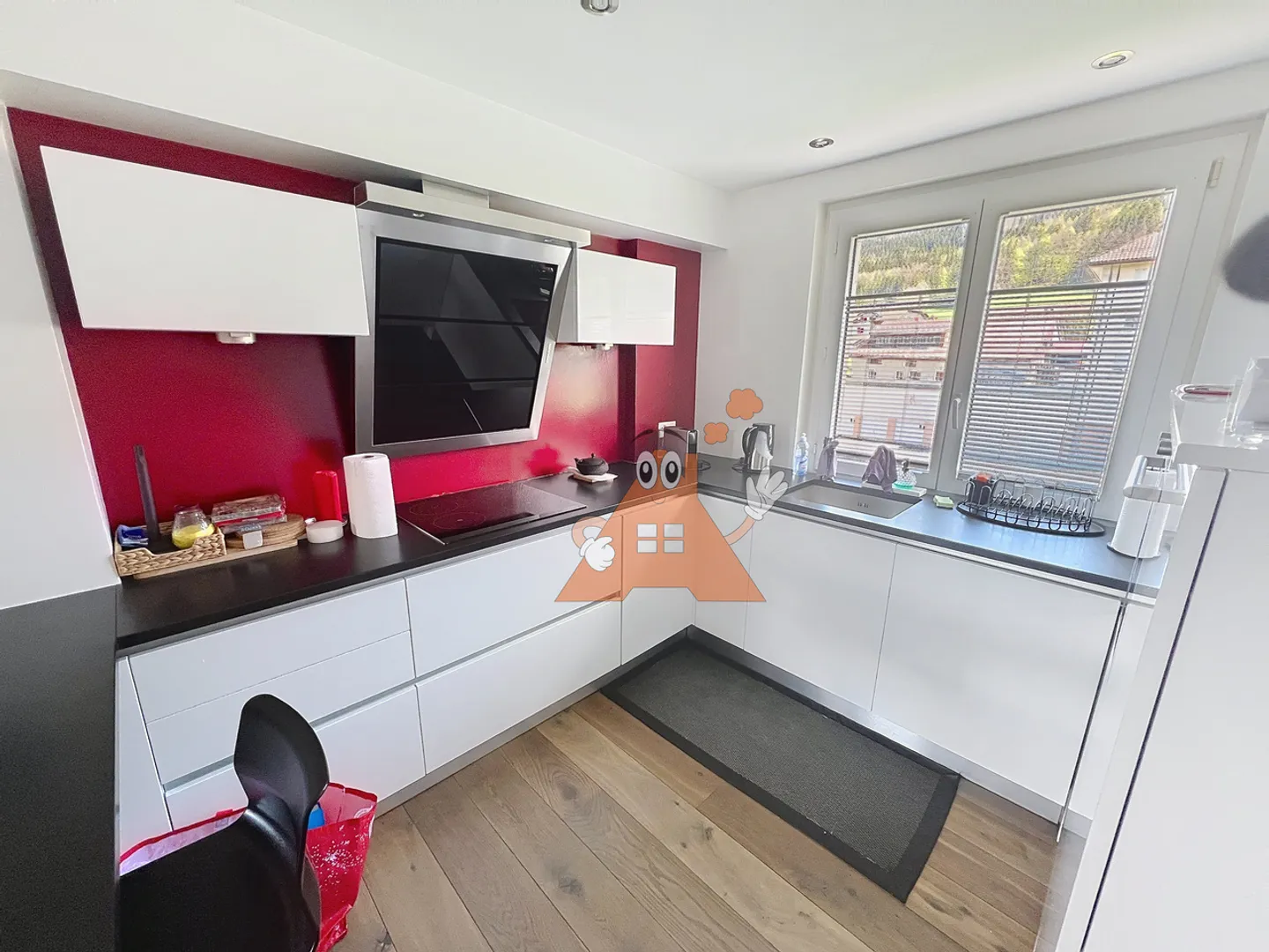 Bellissimo appartamento arredato o non arredato, con una vista fantastica sul lago. - Foto 9 di 13