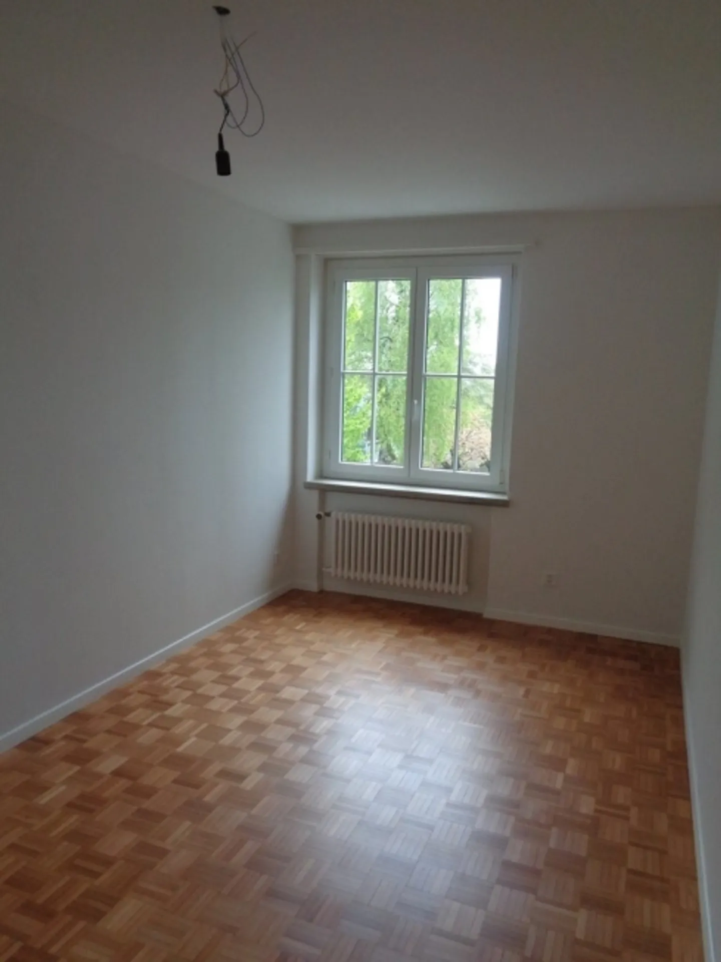 Grosszügige 5-Zimmer-Wohnung in Zürich-Witikon - Foto 10 von 12