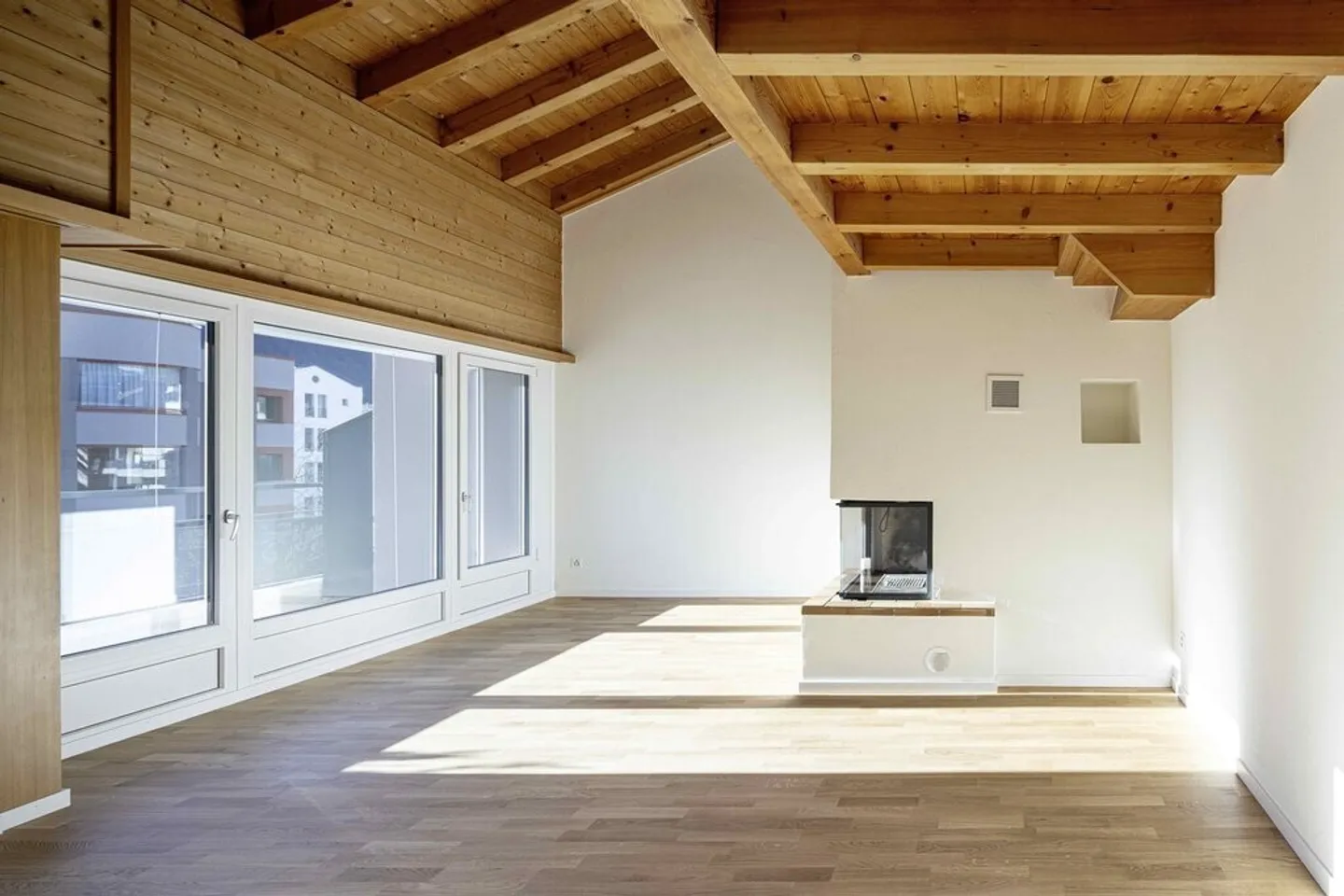 Newly renovated 4.5 room apartment - Your new home in Chur! - Photo 3 of 8