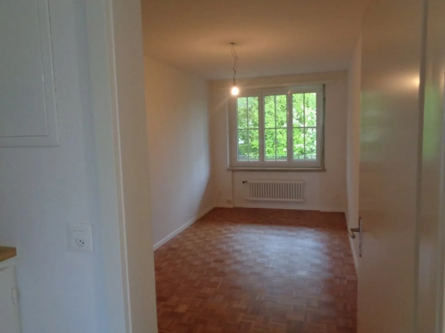 Grosszügige 5-Zimmer-Wohnung in Zürich-Witikon - Foto 12 von 12