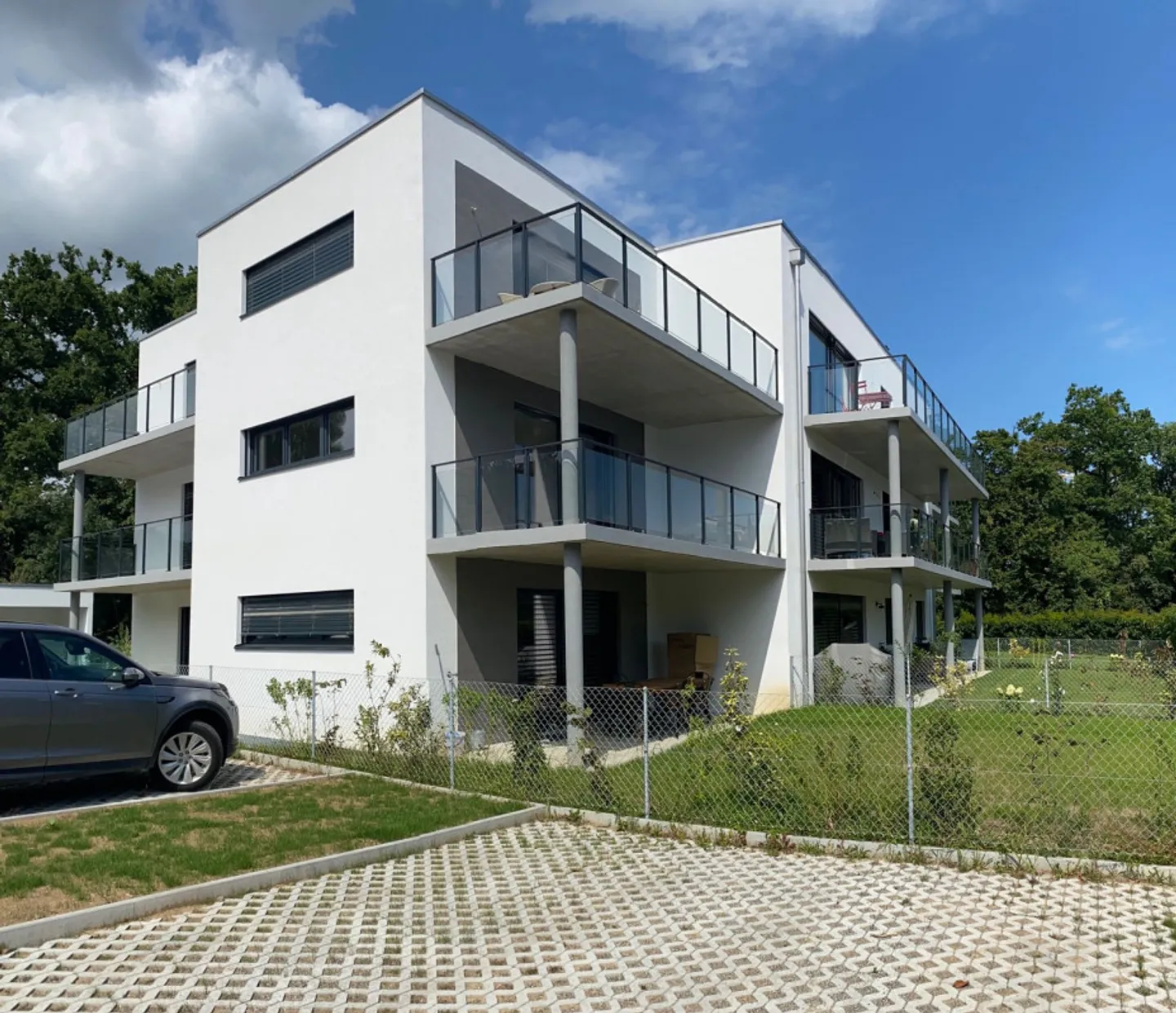 EXCEPTIONAL JEWEL IN PREGNY-CHAMBÉSY: 5.5 NEW ROOMS (2022) RIGHT BANK! - Photo 1 of 13