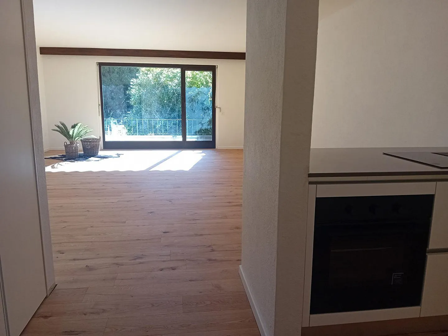 Ascona - Elegantes Studio-Apartment in Wohngegend - Foto 13 von 15