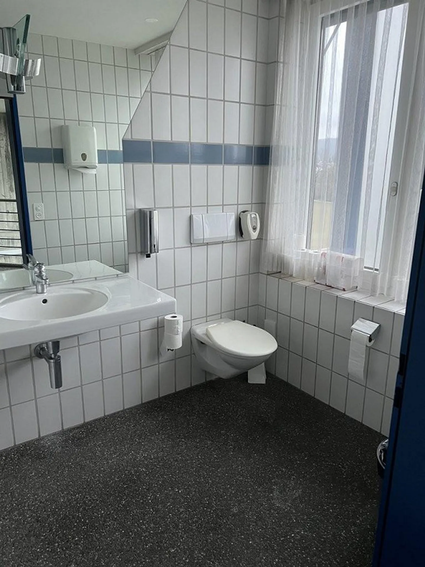 Modernes Büro in Dottikon - Foto 4 von 5