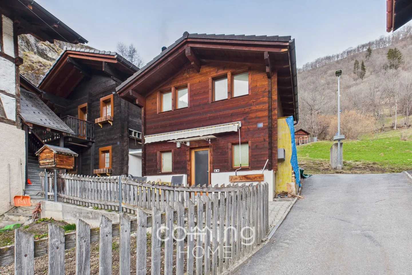 Charmantes Alpenchalet im Fieschertal - 2.5 Zimmer mit Garten und Bergblick - Foto 6 von 15