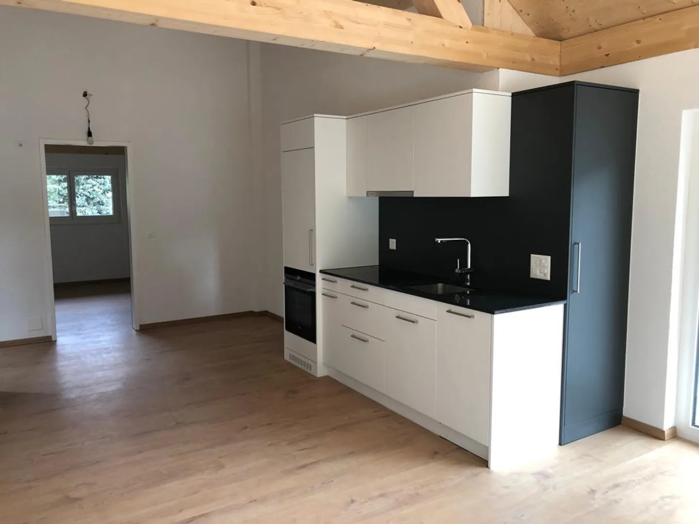 Appartement 2,5 pièces - Photo 4 sur 11