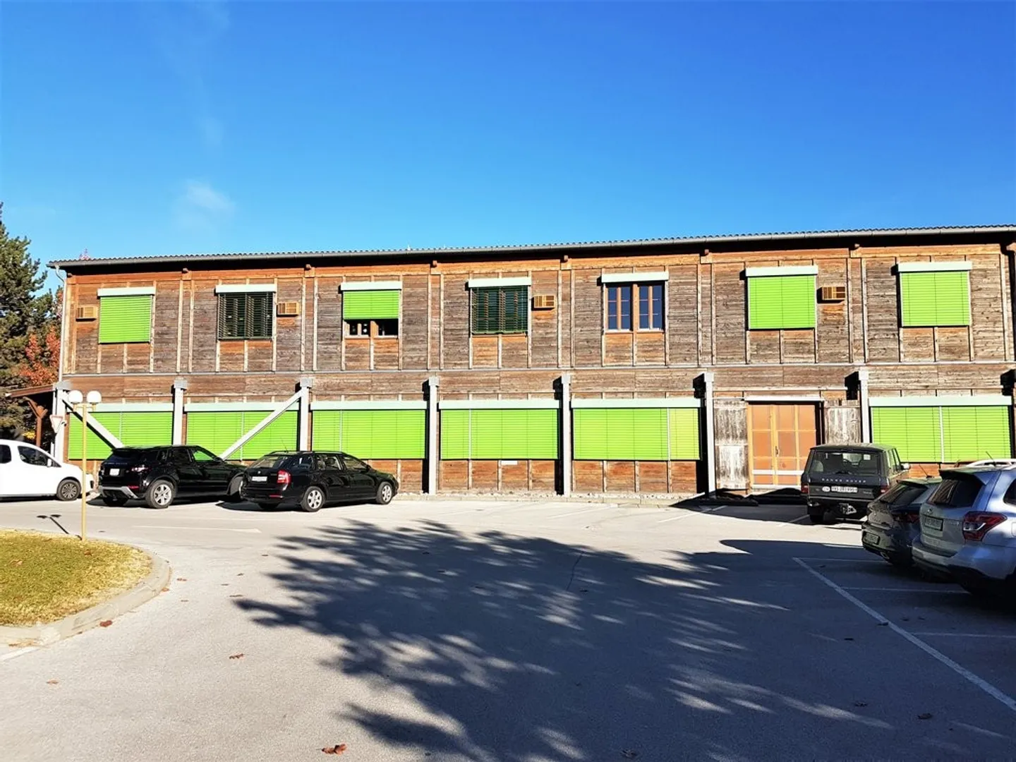 Spazio ufficio in affitto - Foto 2 di 3