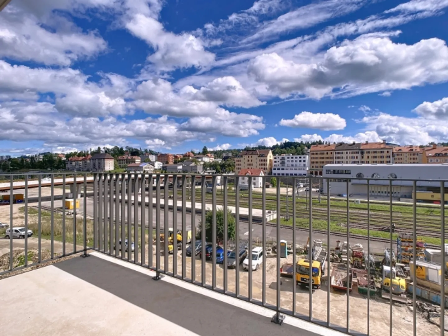 Appartement à colombages de 2,5 pièces avec balcon - Photo 1 sur 10