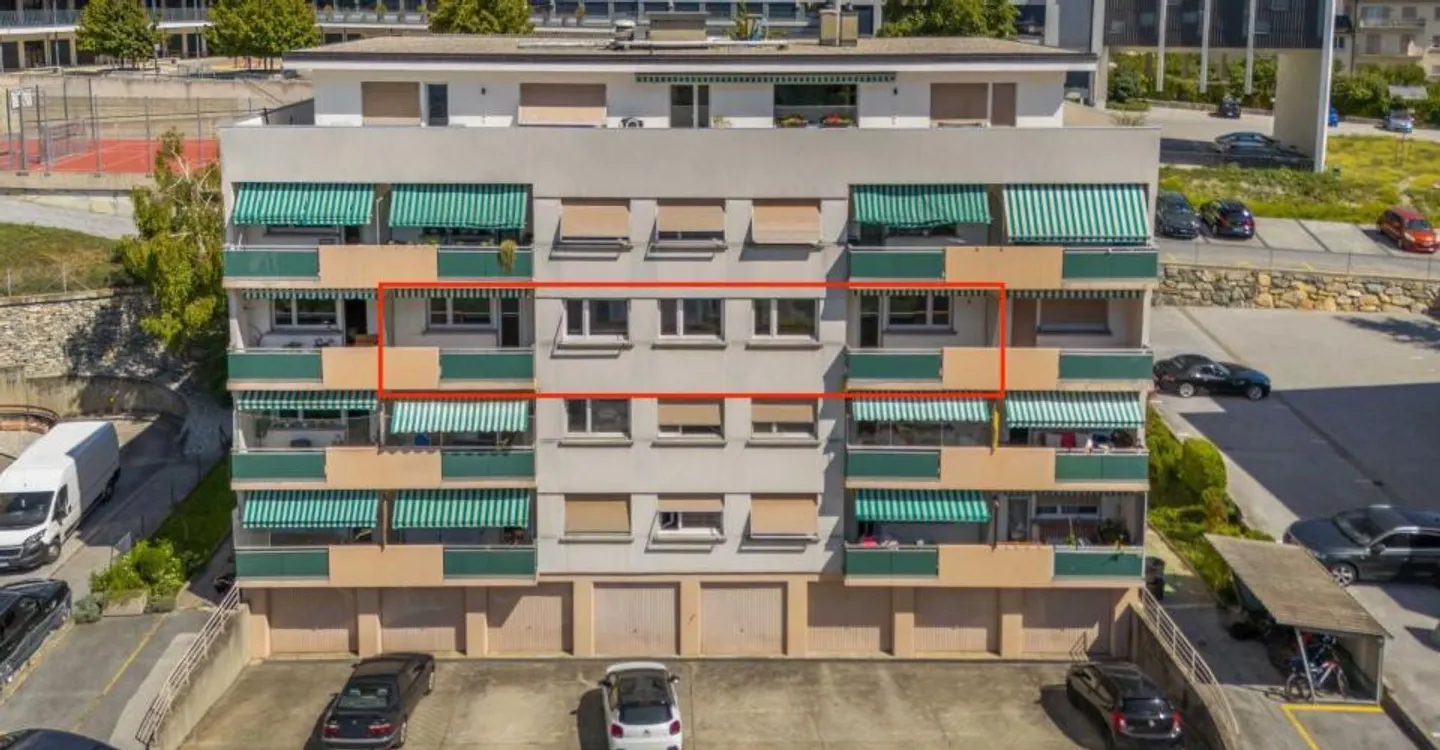 Bright 4.5 rooms ideally located with garage box - Photo 9 of 11