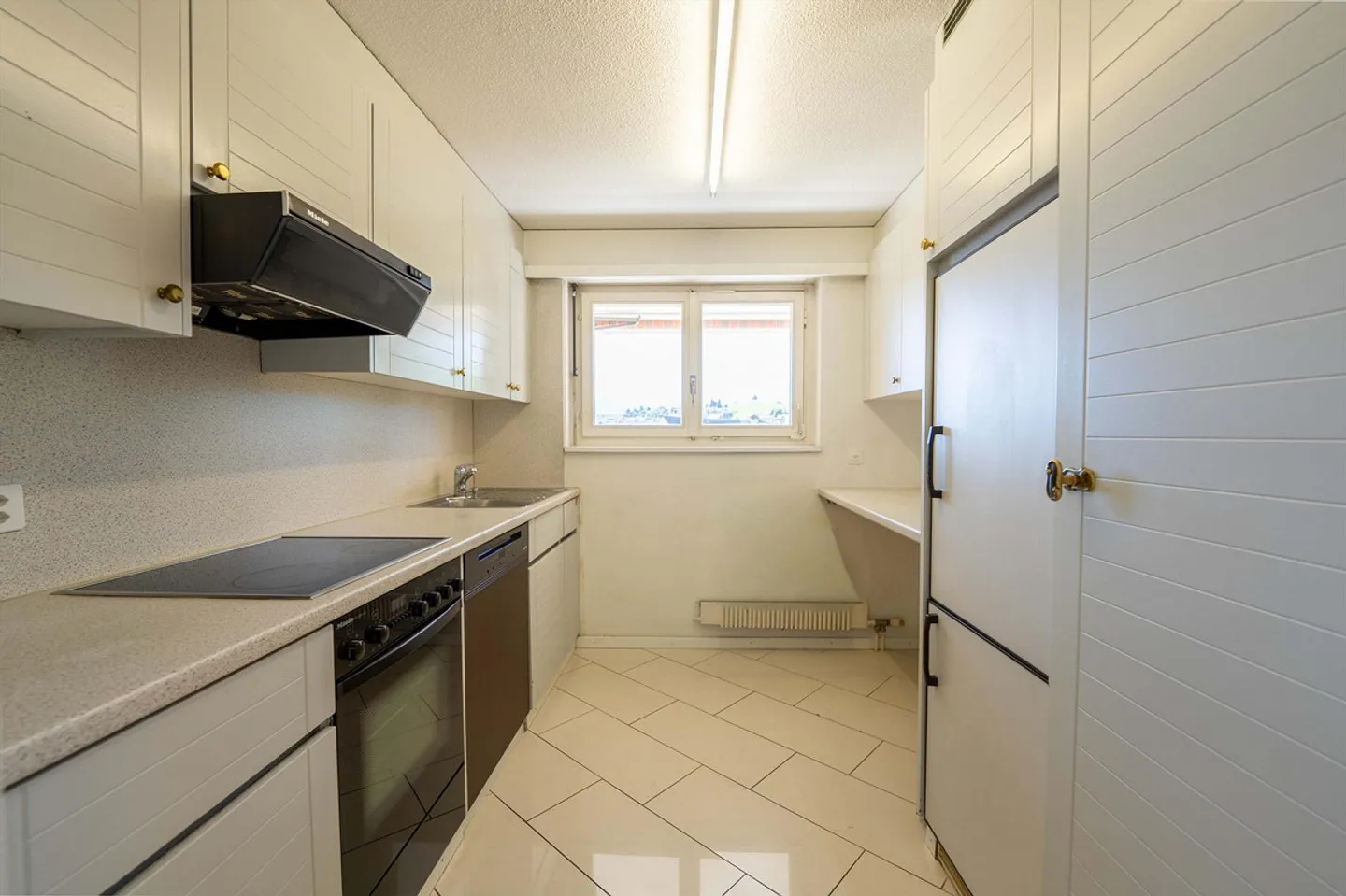 Appartamento attraente di 4,5 stanze con vista lago - Foto 5 di 6