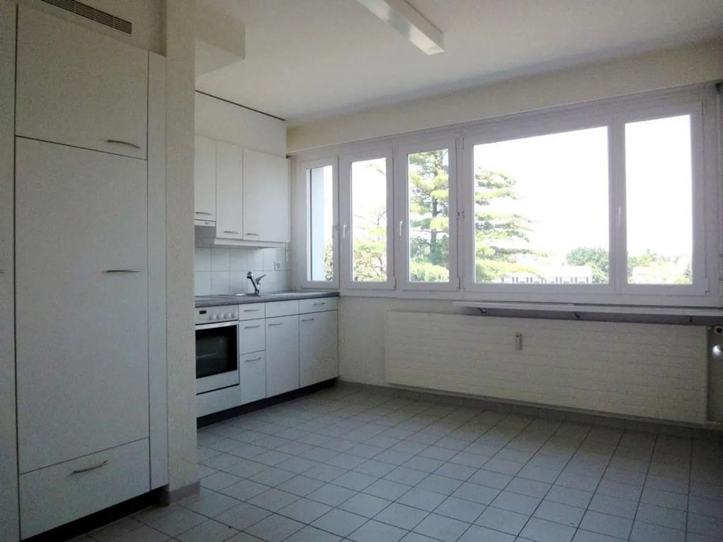 Accogliente appartamento di 3.5 locali ad Allschwil - Foto 2 di 11