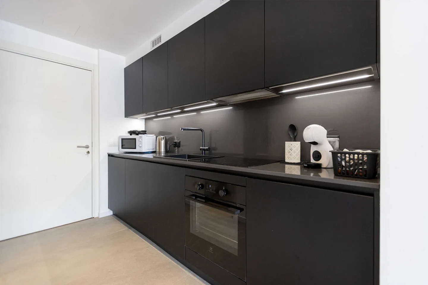 Appartamento elegante di 1,5 stanze come nuovo a Lugano Pregassona - Foto 1 di 10