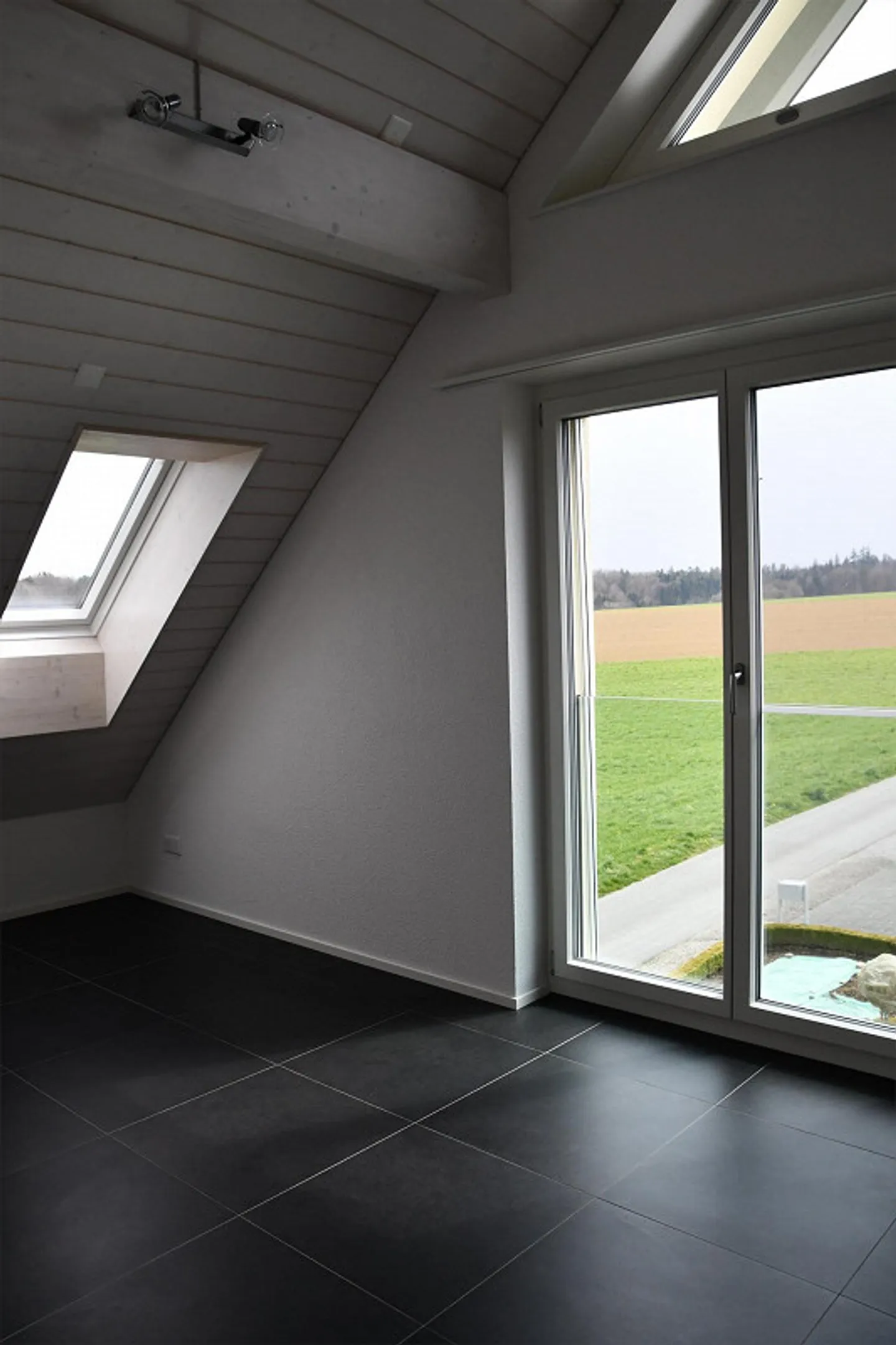 Magnifique appartement sous les combles de 3 1/2 pièces à louer à Messen/SO - Photo 11 sur 16