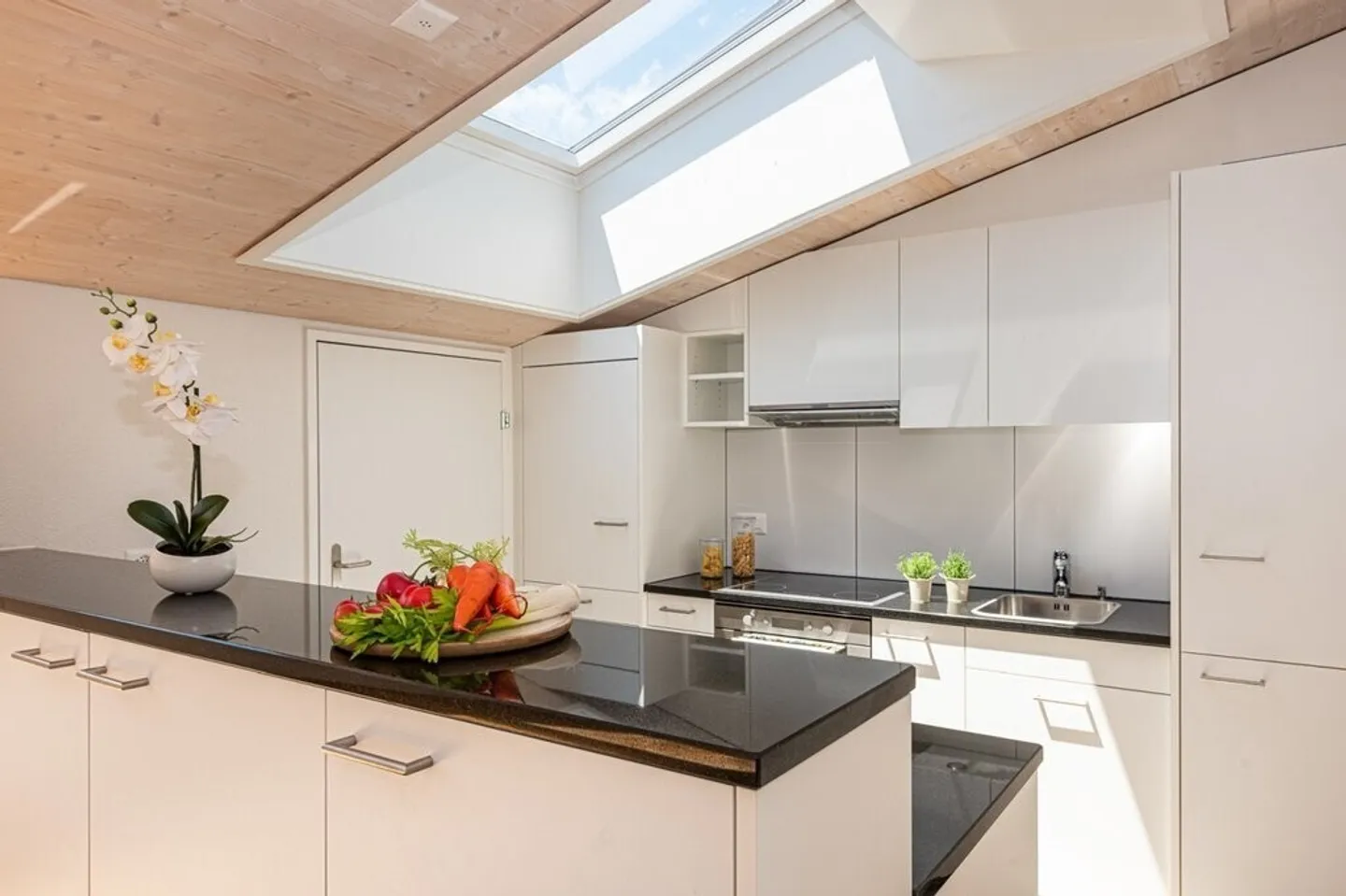 Appartement en attique moderne de 4,5 pièces - Photo 5 sur 9