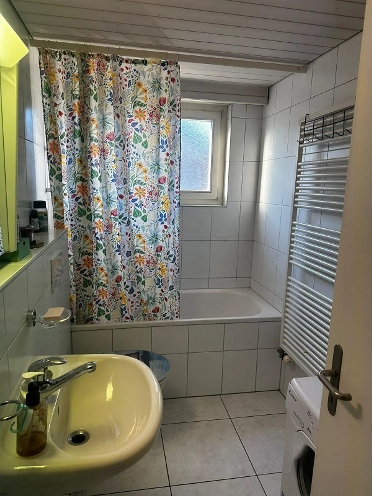 Looking for a new tenant (limited until June 2027) - Photo 1 of 5