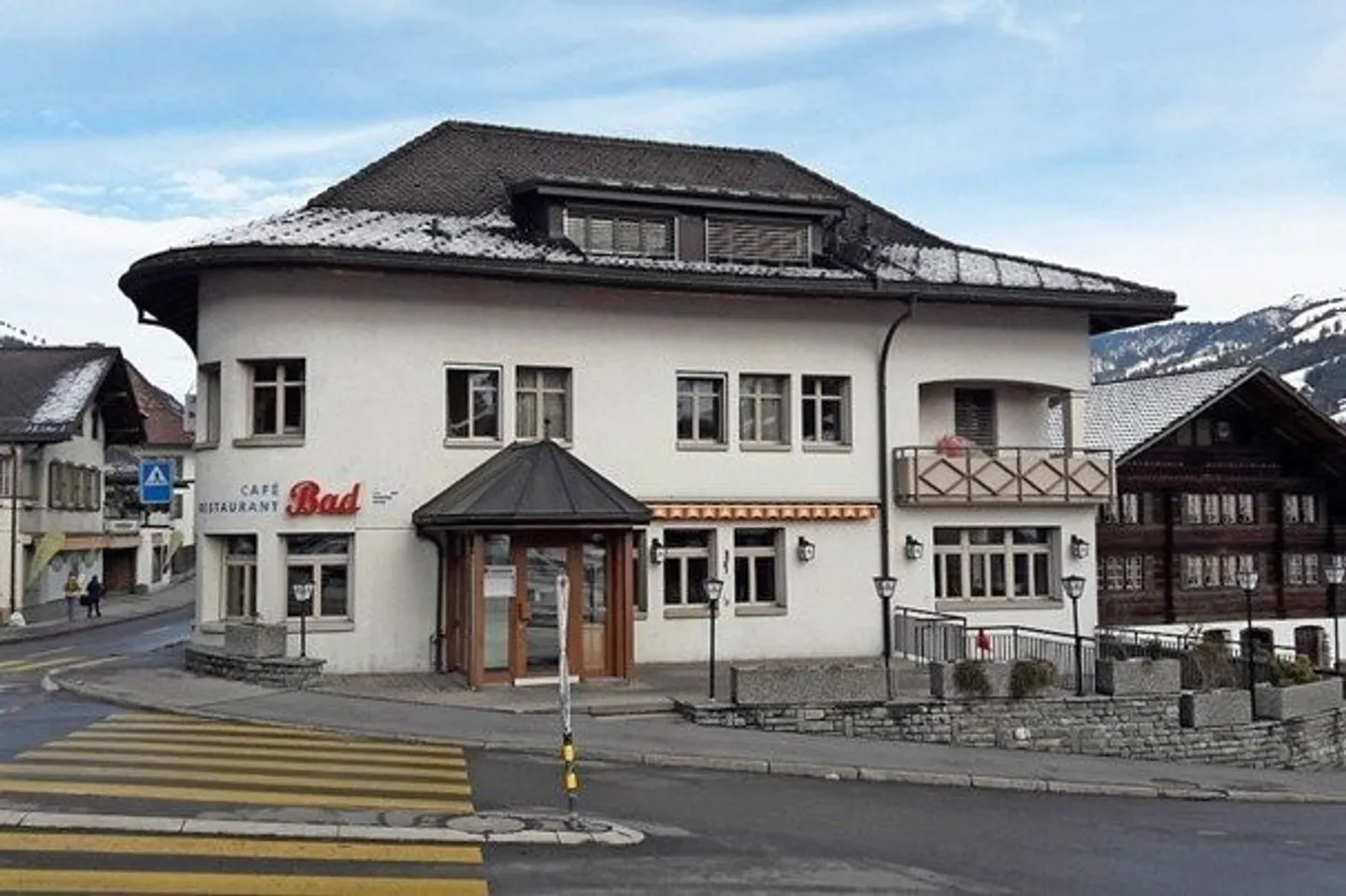 Espace commercial sur Dorfstrasse à Frutigen – disponible à la location à partir de juillet 2026 - Photo 1 sur 5