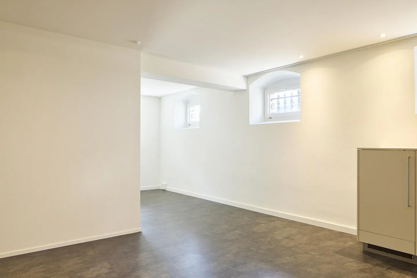Espace commercial attrayant à louer au cœur d'Appenzell - Photo 6 sur 9