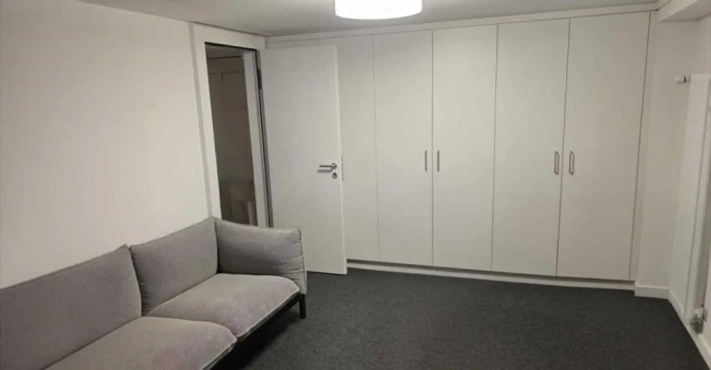 «Bureau 5 pièces» - Photo 3 sur 10