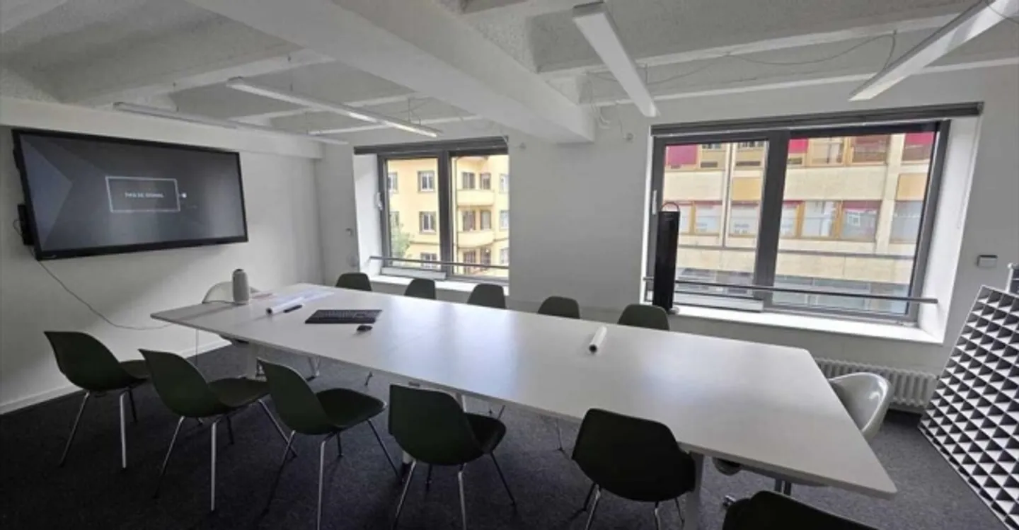 «Bureau 5 pièces» - Photo 8 sur 10