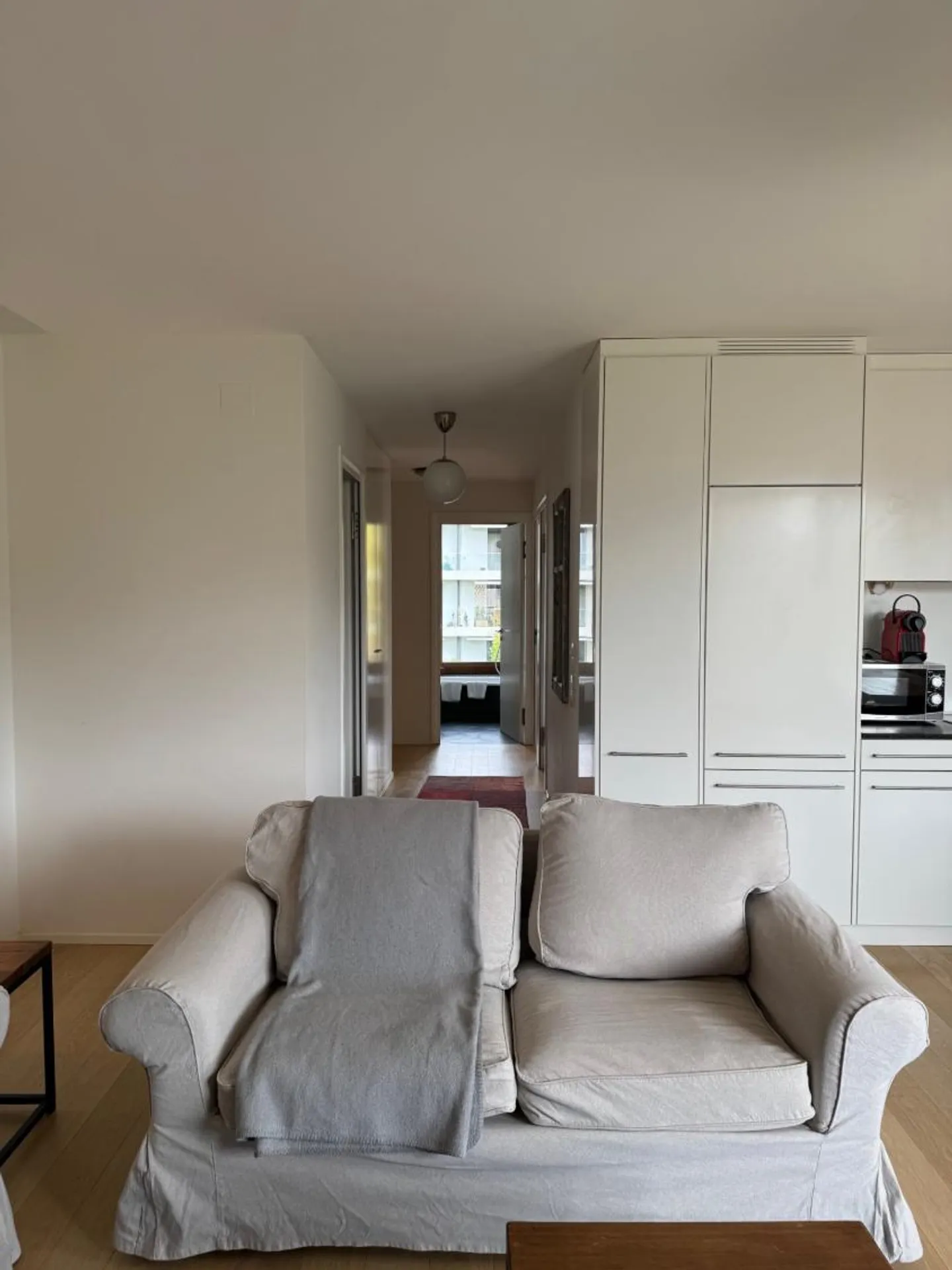 Appartement moderne avec terrasse - Photo 7 sur 13