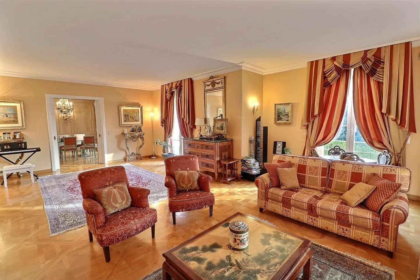 Bellissima proprietà padronale in una zona ricercata di Losanna. - Foto 4 di 13