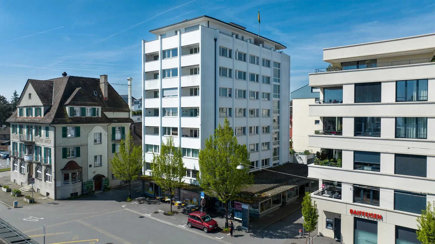 Appartement lumineux de 5 pièces dans un emplacement central et calme / Hafen Romanshorn - Photo 1 sur 12