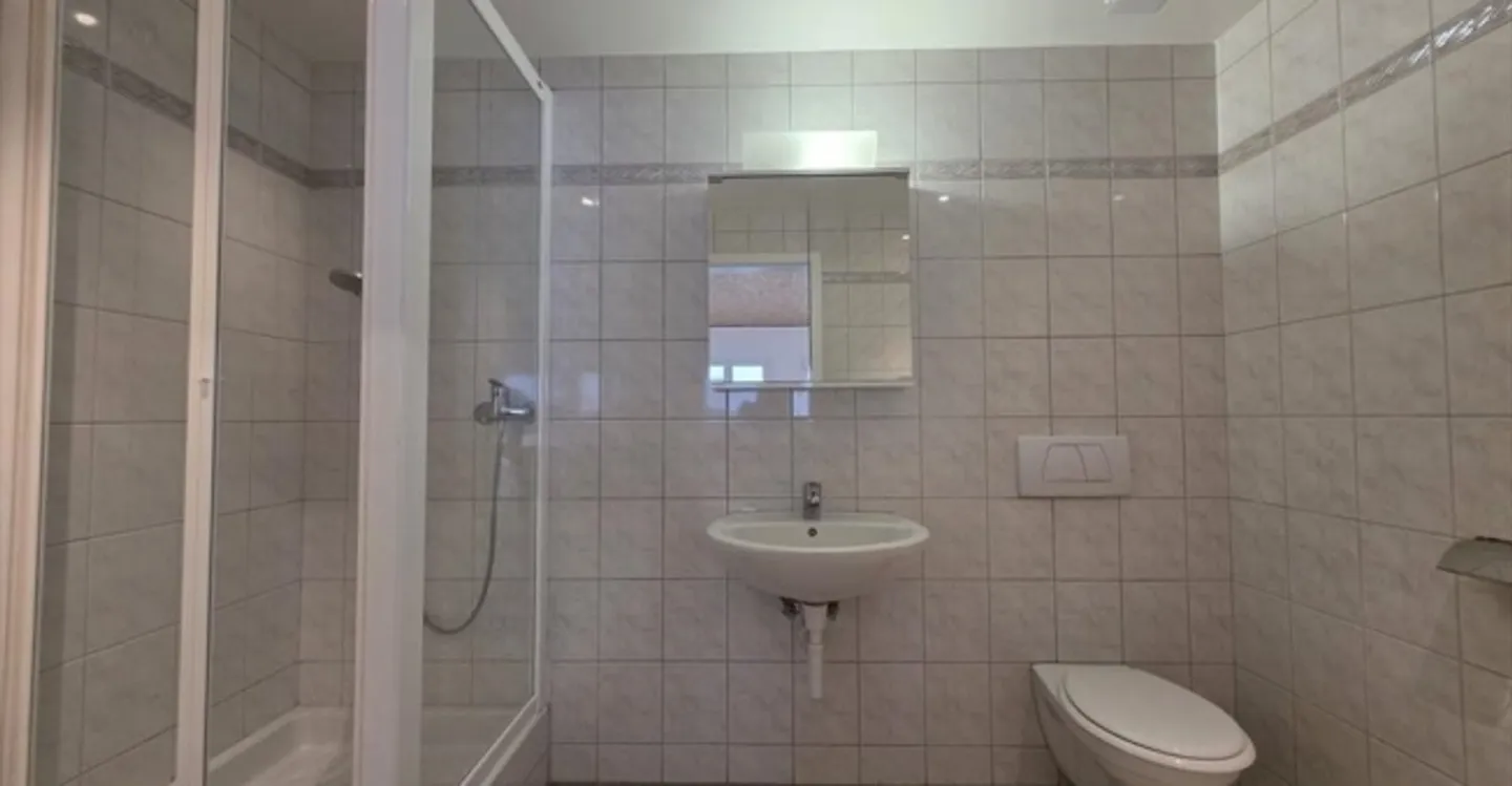 Industry - Photo 3 of 8