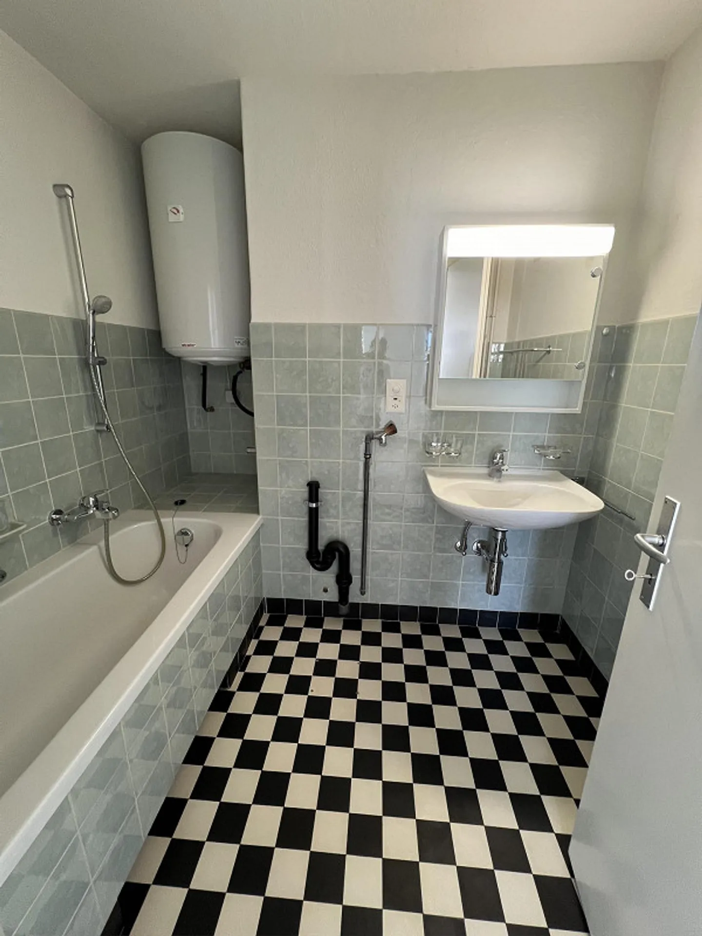 Appartement lumineux de 5 pièces dans un emplacement central et calme / Hafen Romanshorn - Photo 9 sur 12