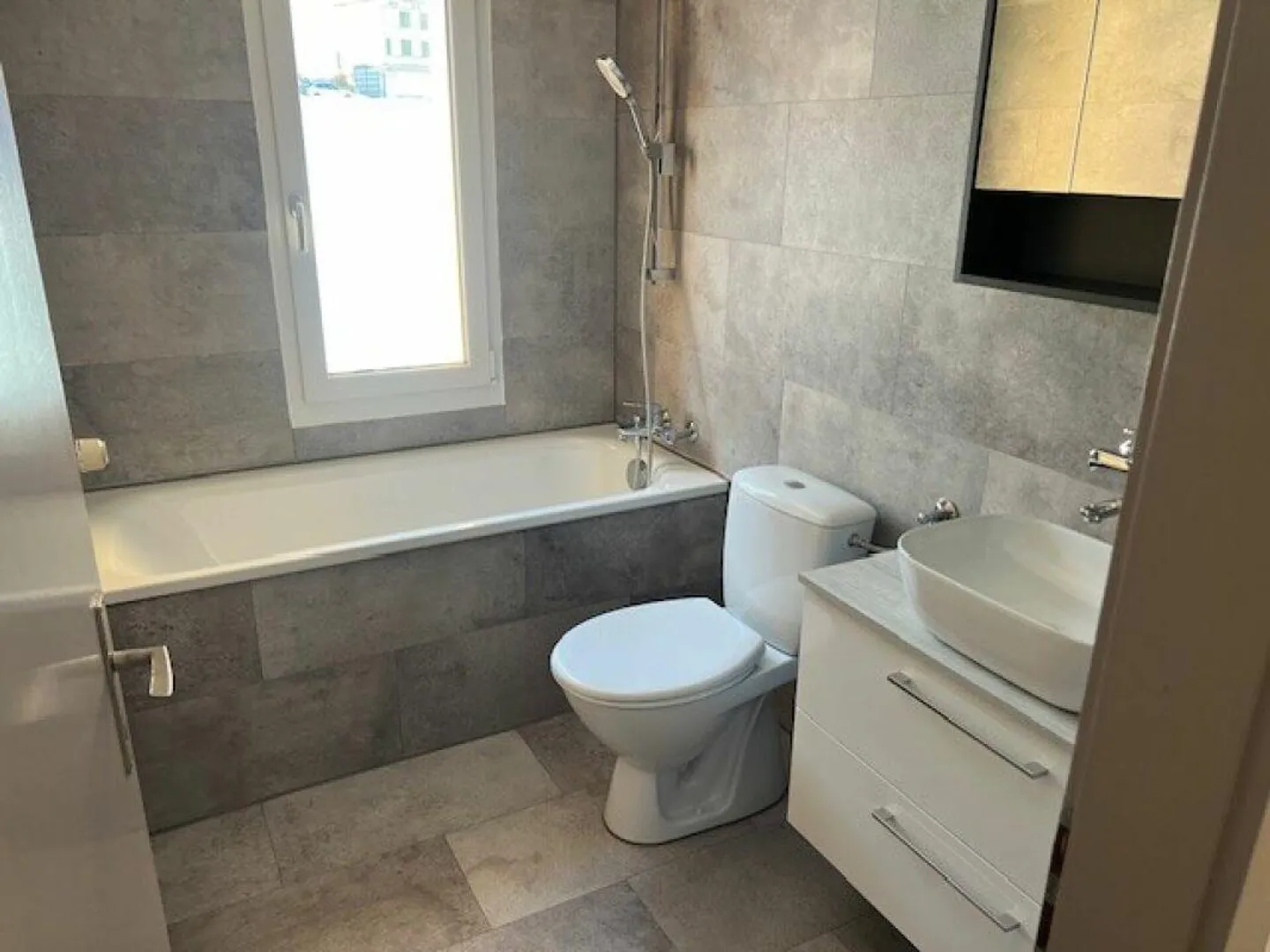 In affitto in Landhausstrasse 8 a 9115 Dicken, appartamento di 4 stanze... - Foto 4 di 7