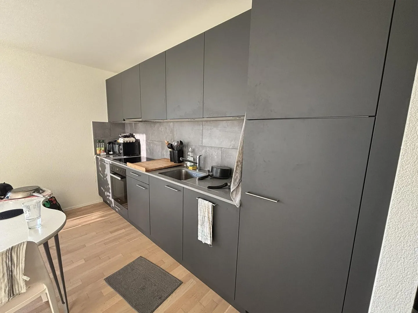 Appartamento moderno di 3,5 locali con balcone a Renens VD - Foto 4 di 7