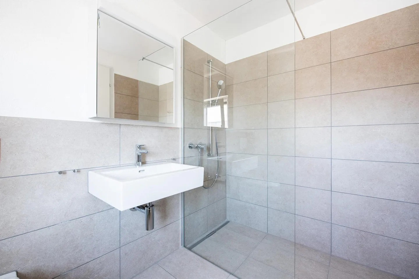 4.5 Zimmerwohnung in Neftenbach - Foto 8 von 9