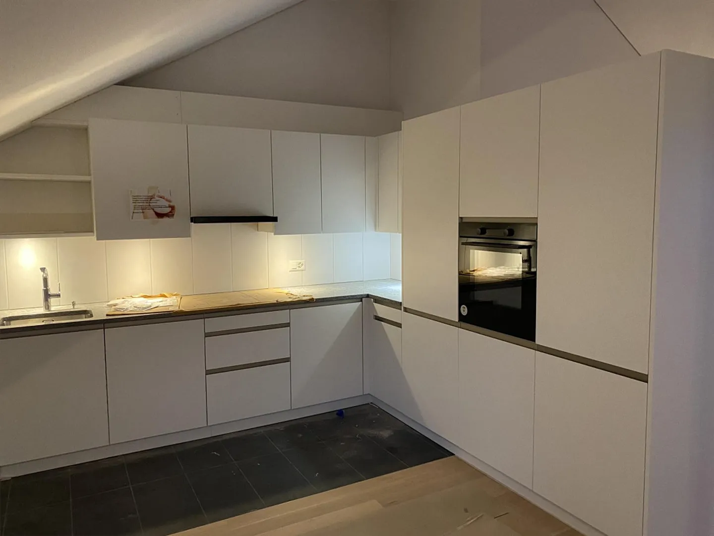 2 1/2 Room Loft Apartment - Photo 2 of 11