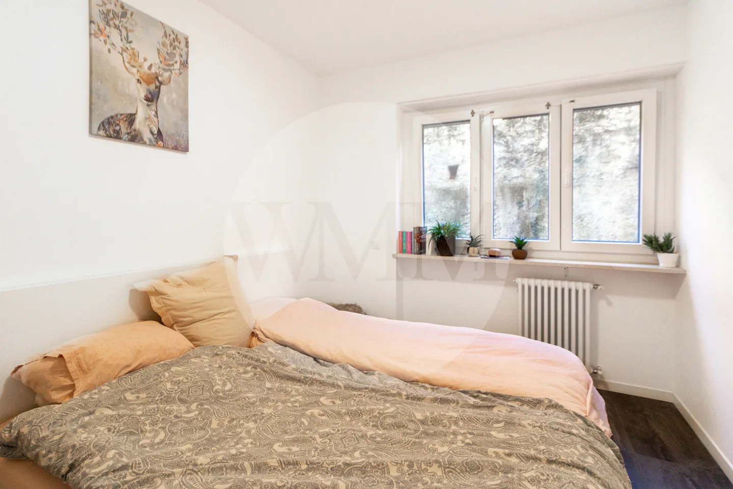 Modern 3.5-Room Apartment with Lake View - Photo 6 of 8