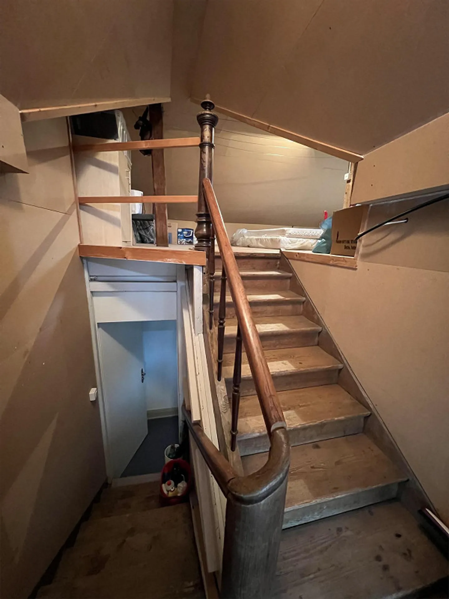 Accogliente appartamento mansardato di 2 1/2 stanze a Mellingen incluso una stanza mansardata - Foto 8 di 11