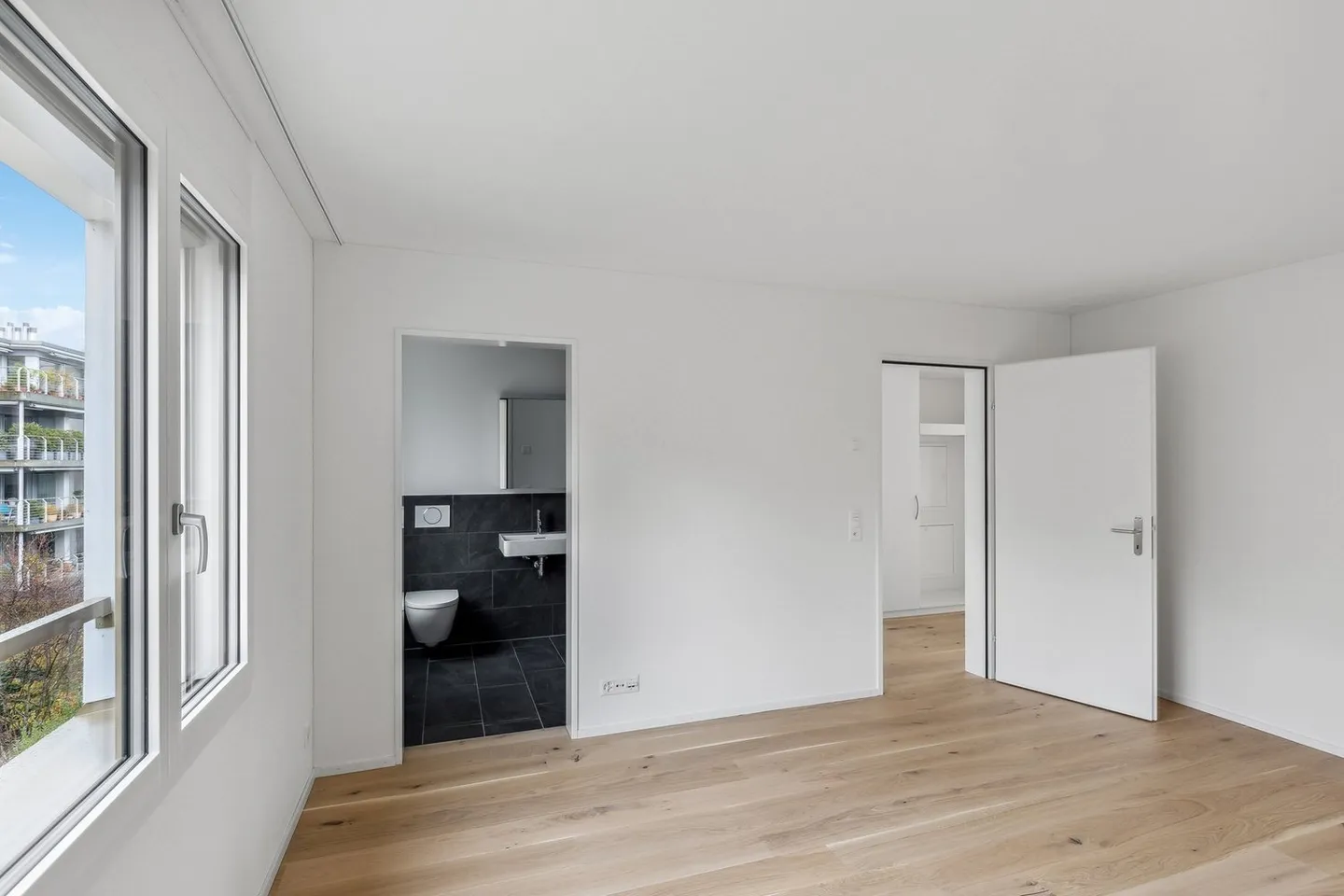 Appartamento attraente di 3,5 locali con vista lago e finiture di alta qualità - Foto 10 di 11