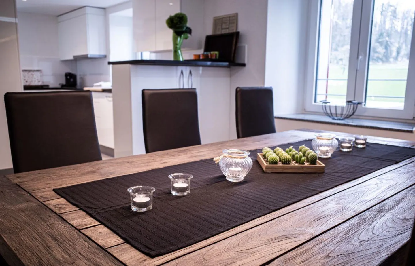 Modernes Apartment mit Bergblick - Foto 1 von 11