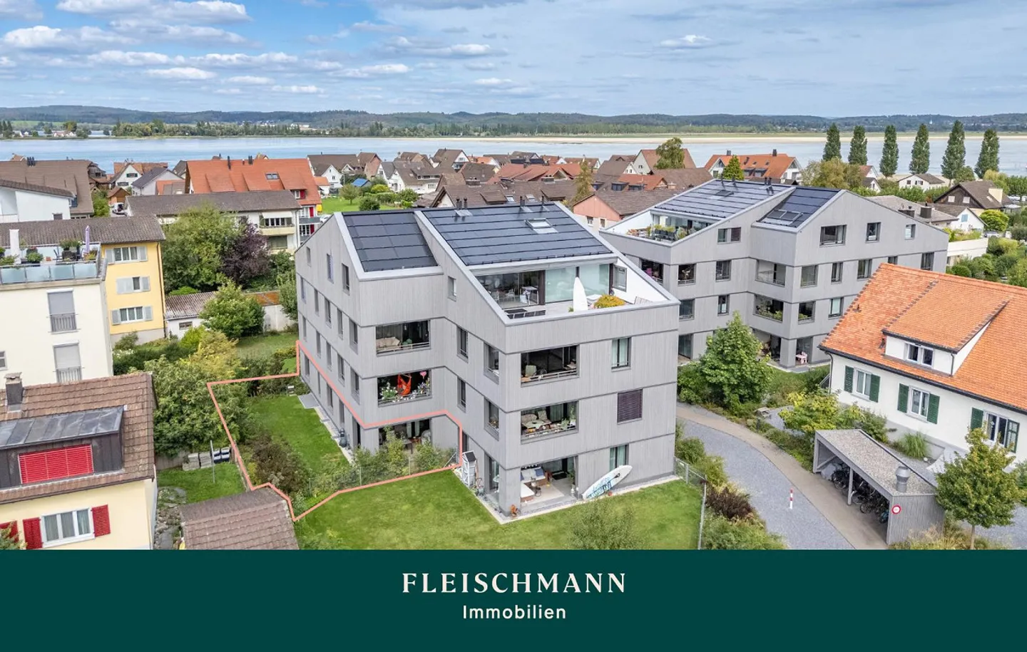 High-quality ground floor apartment with garden share near the lake - Photo 1 of 15