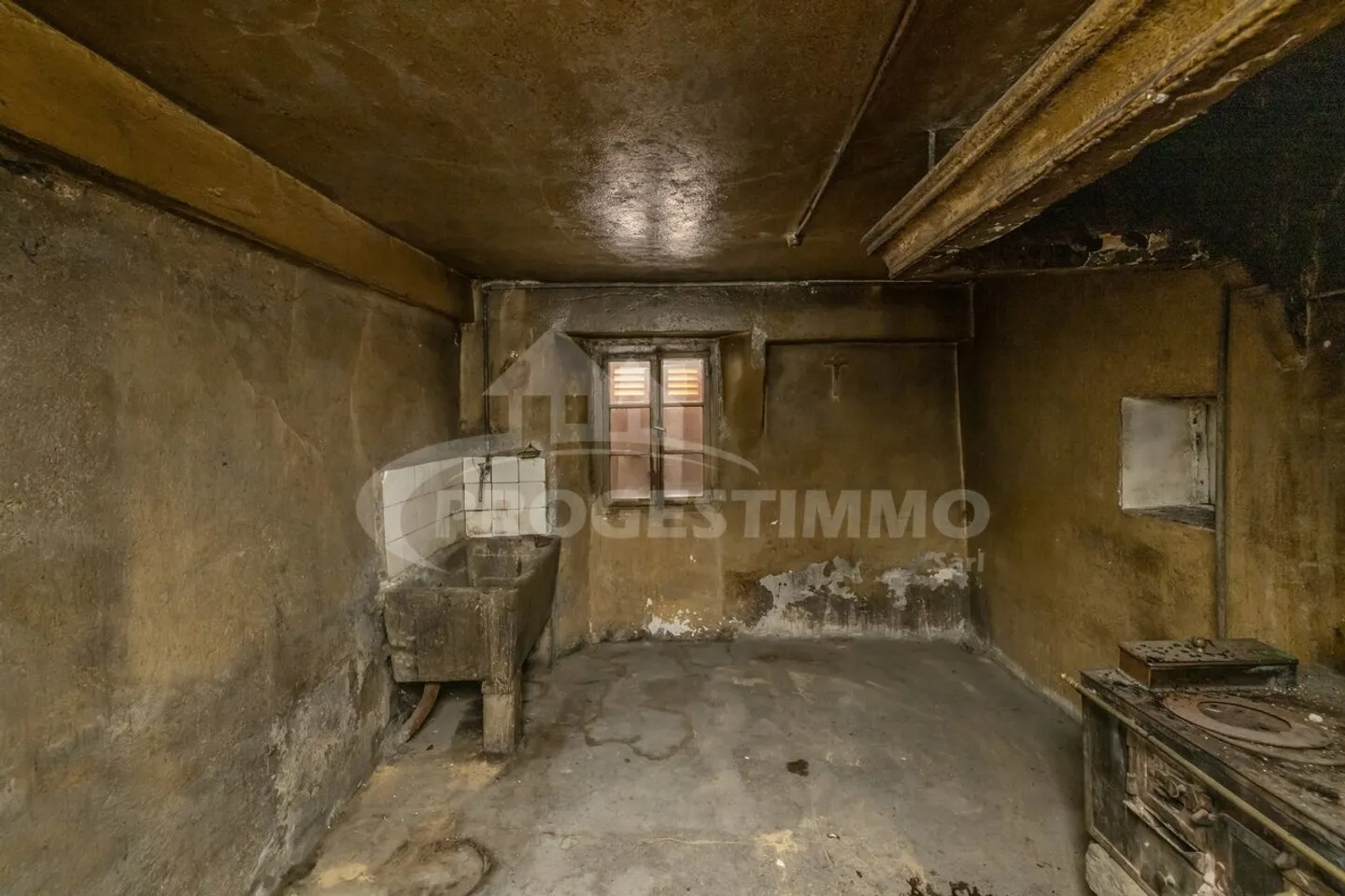 Ancien immeuble à transformer - permis de construire - Photo 6 sur 17