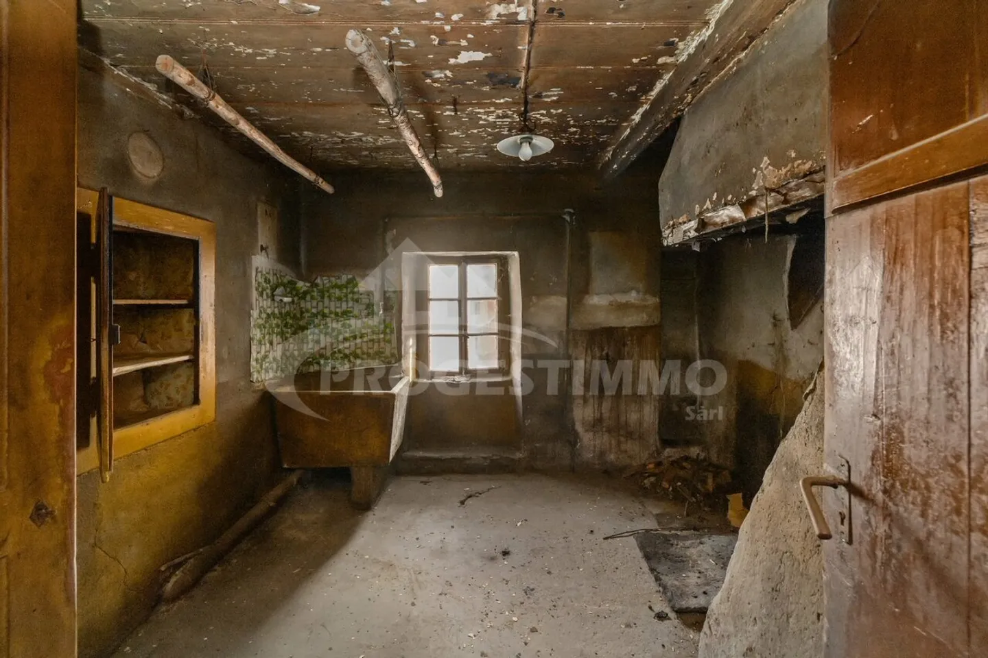 Ancien immeuble à transformer - permis de construire - Photo 10 sur 17