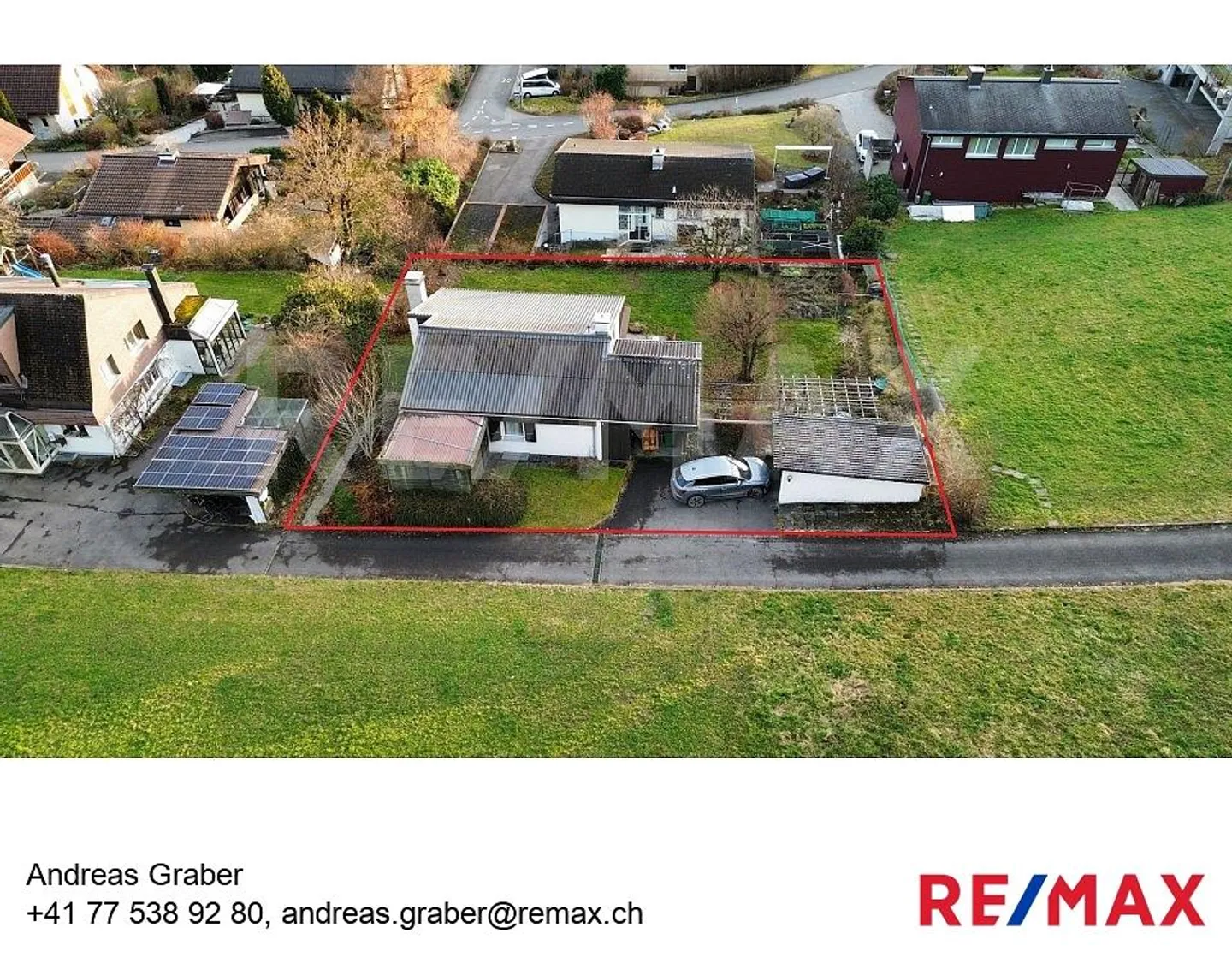 Terreno con potenziale di sviluppo a Steffisburg nella zona W2L - Foto 1 di 7