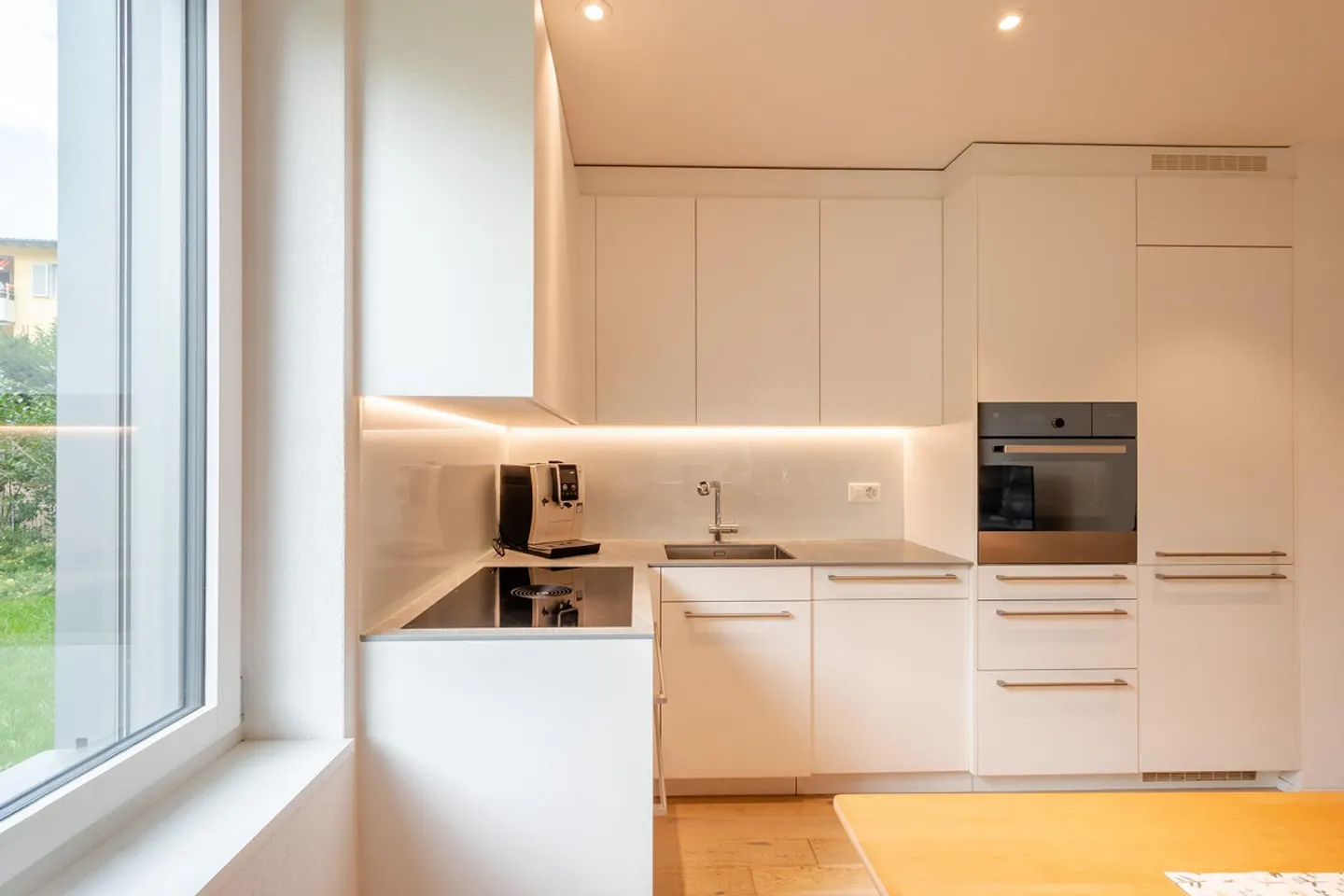High-quality ground floor apartment with garden share near the lake - Photo 6 of 15