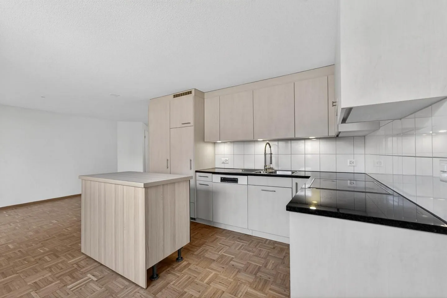Appartement spacieux de 4 ½ pièces dans un emplacement idéal - Photo 1 sur 10