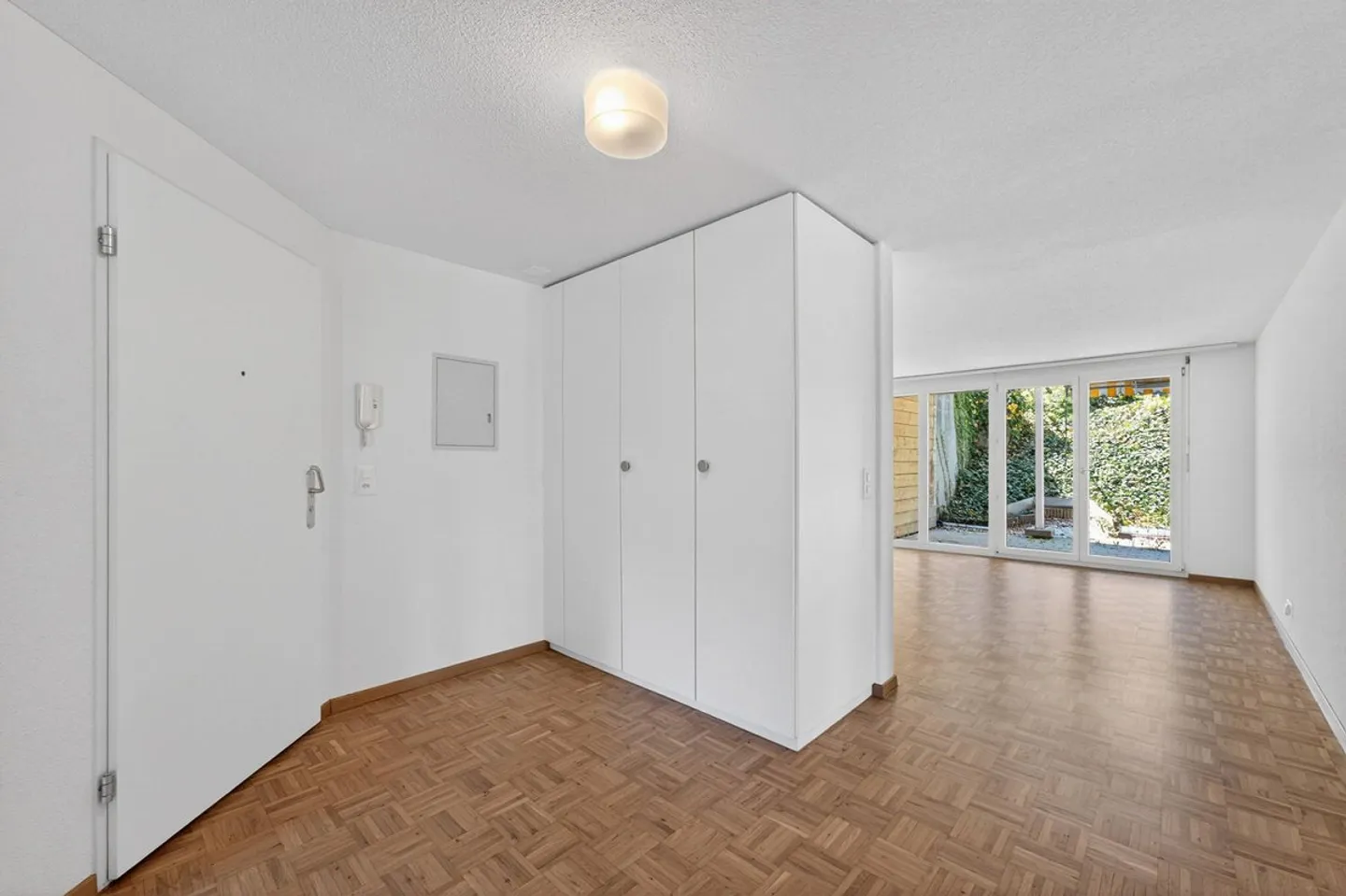 Appartement spacieux de 4 ½ pièces dans un emplacement idéal - Photo 5 sur 10