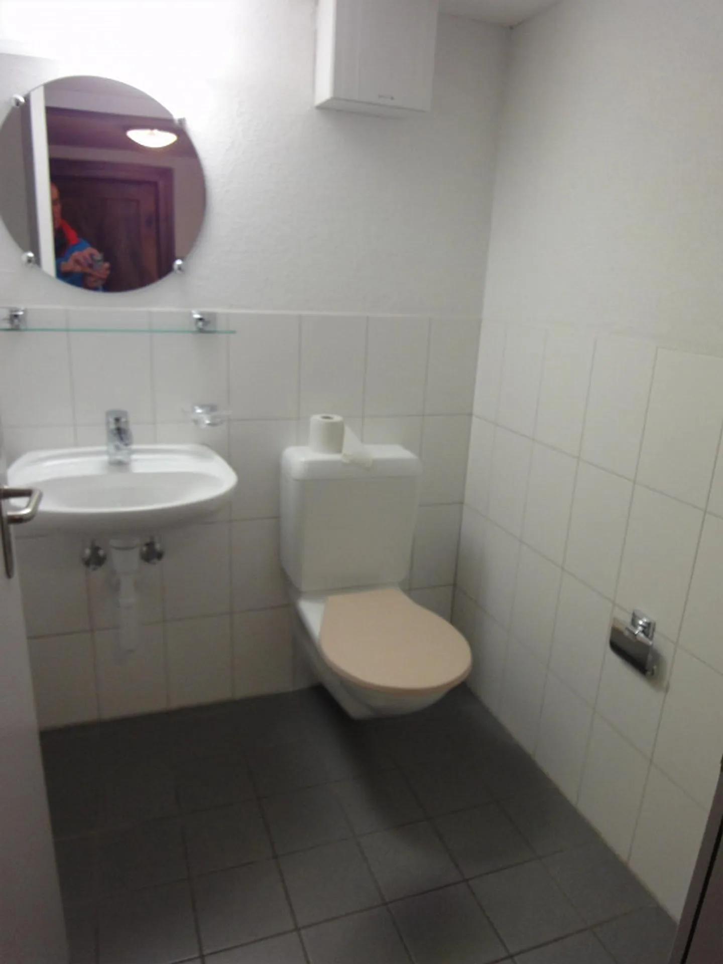 Vous cherchez quelque chose de spécial ? Dans une vieille maison Glarner ? - Photo 17 sur 26