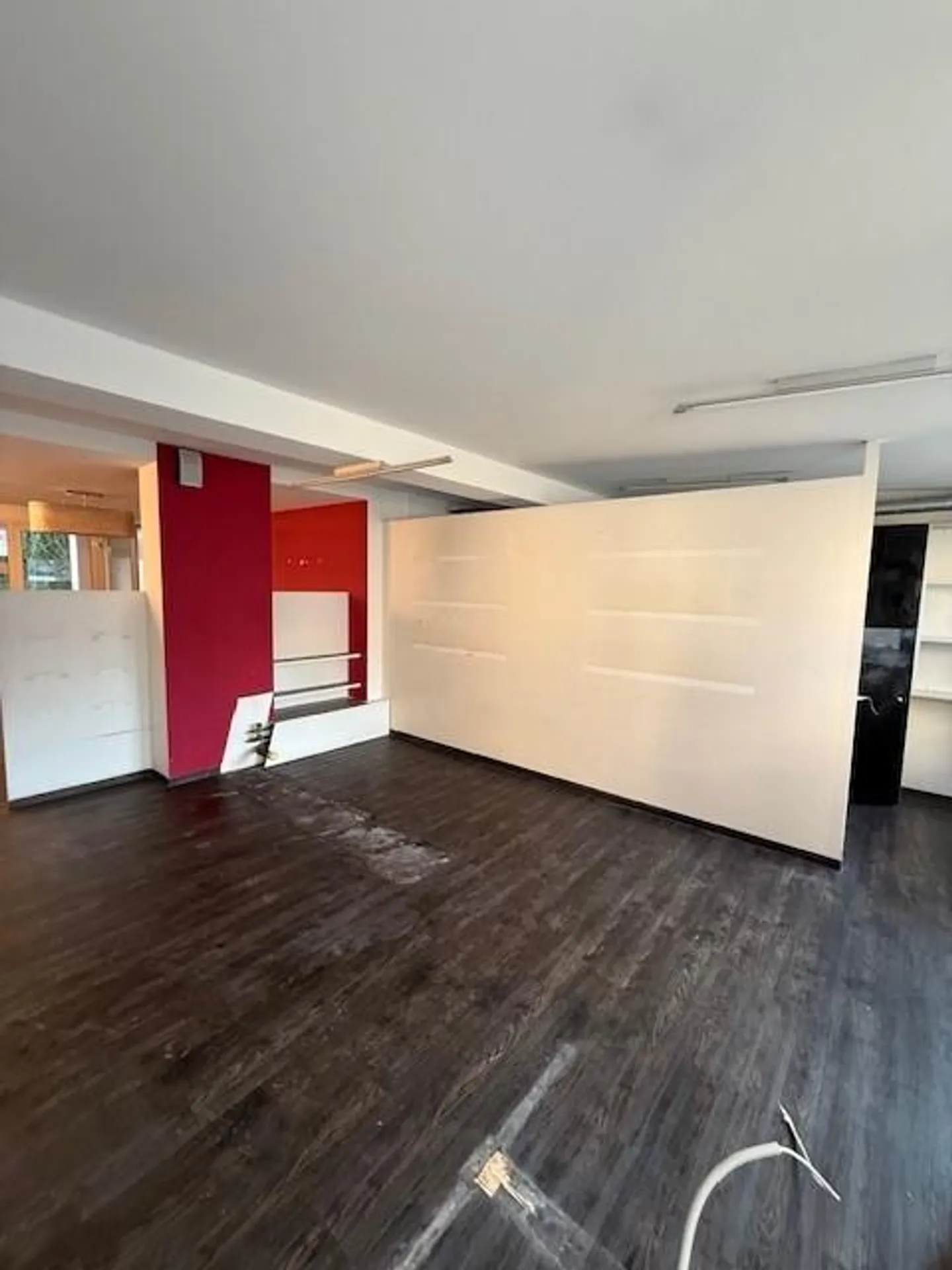Spacious Sales/Business Space in a Central Location in Wil - Photo 7 of 8