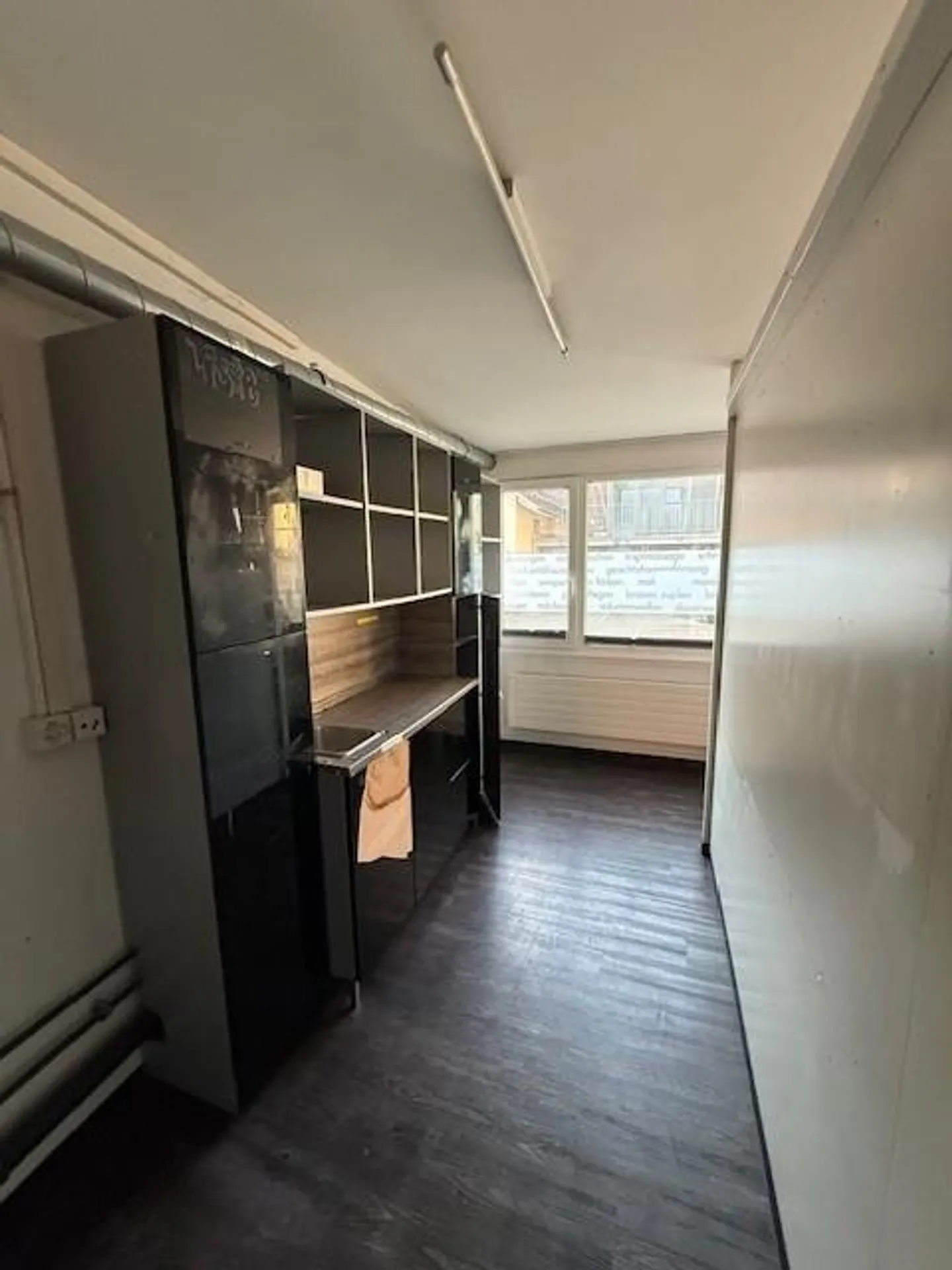 Spacious Sales/Business Space in a Central Location in Wil - Photo 8 of 8