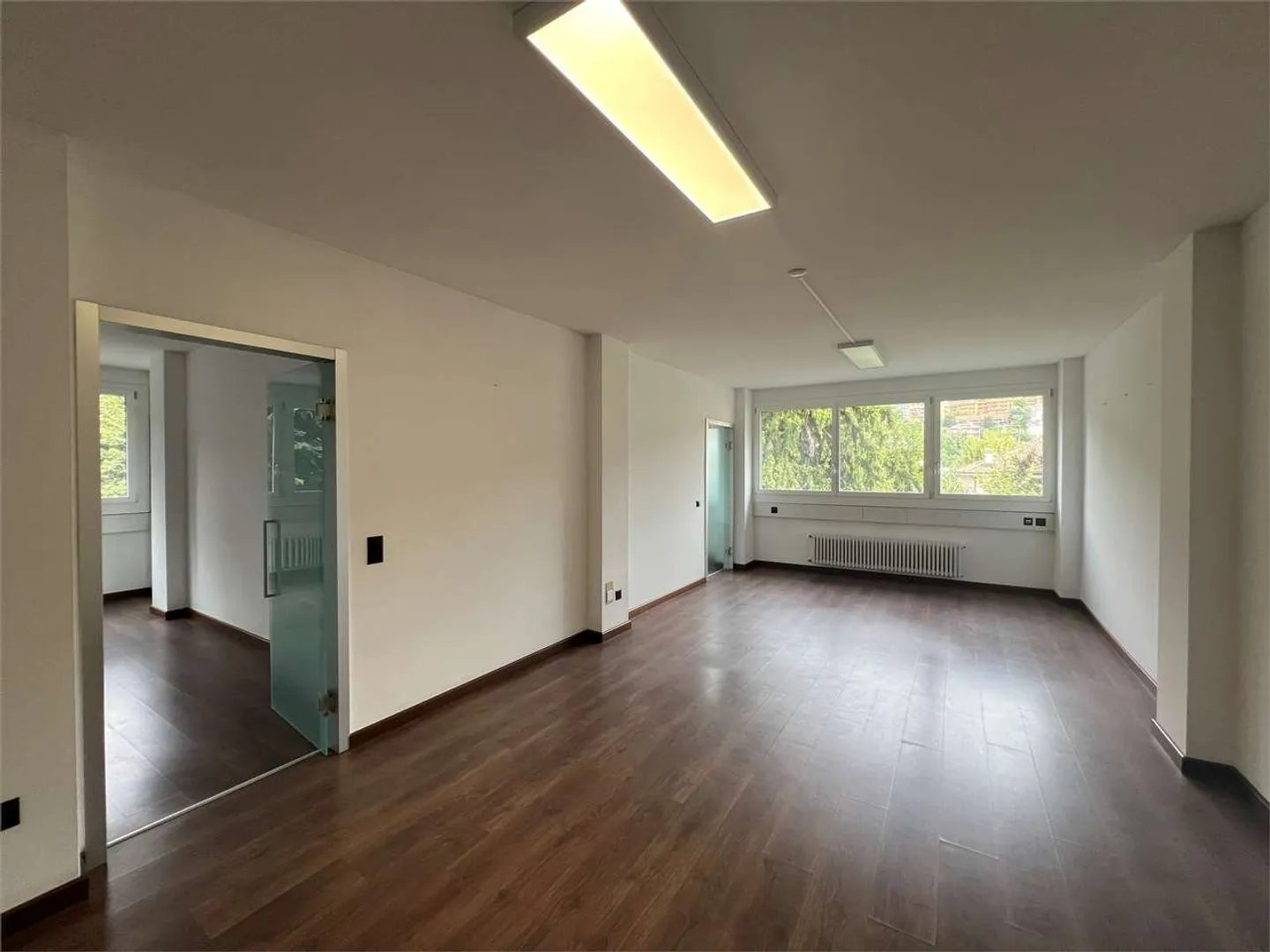 Ref. 2539 Chiasso Modern Office - Photo 5 of 8