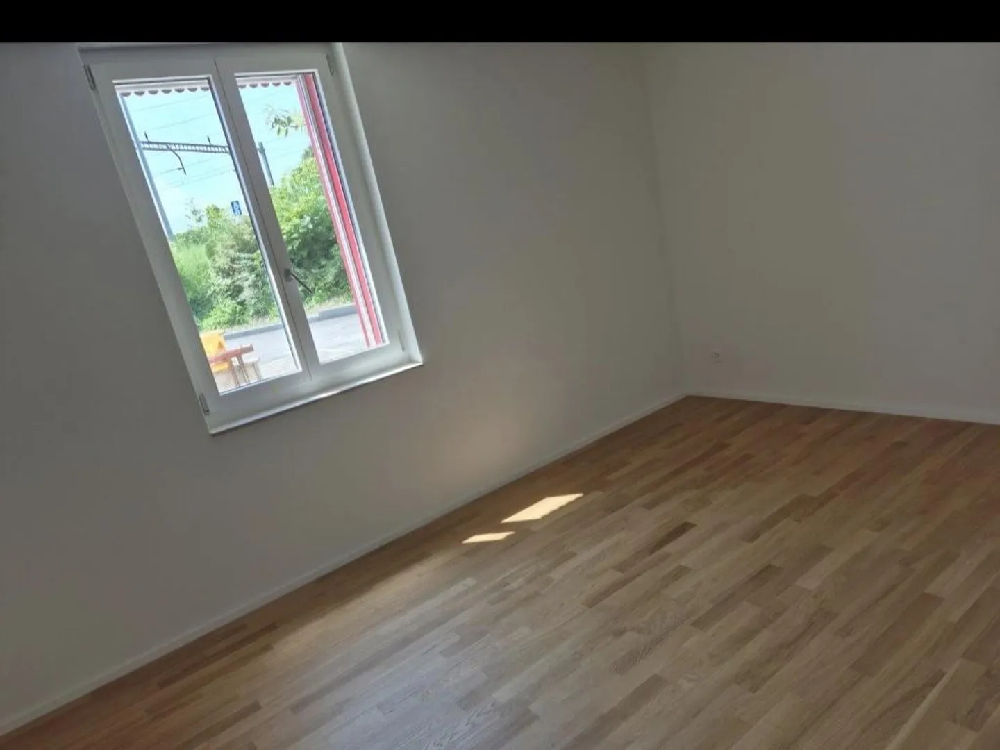 Spacious 3-room apartment in the Benzenschwil central development - Photo 6 of 8
