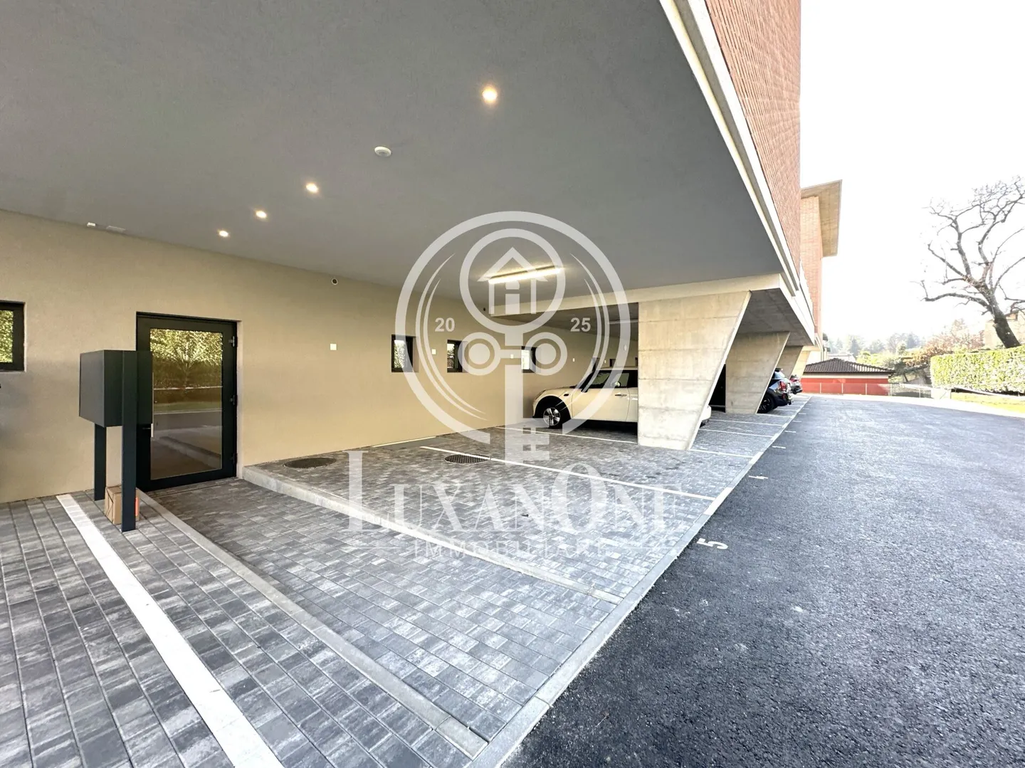 Appartamento nuovo di alta qualità con 3,5 locali, terrazza e orientamento a sud - Foto 12 di 12