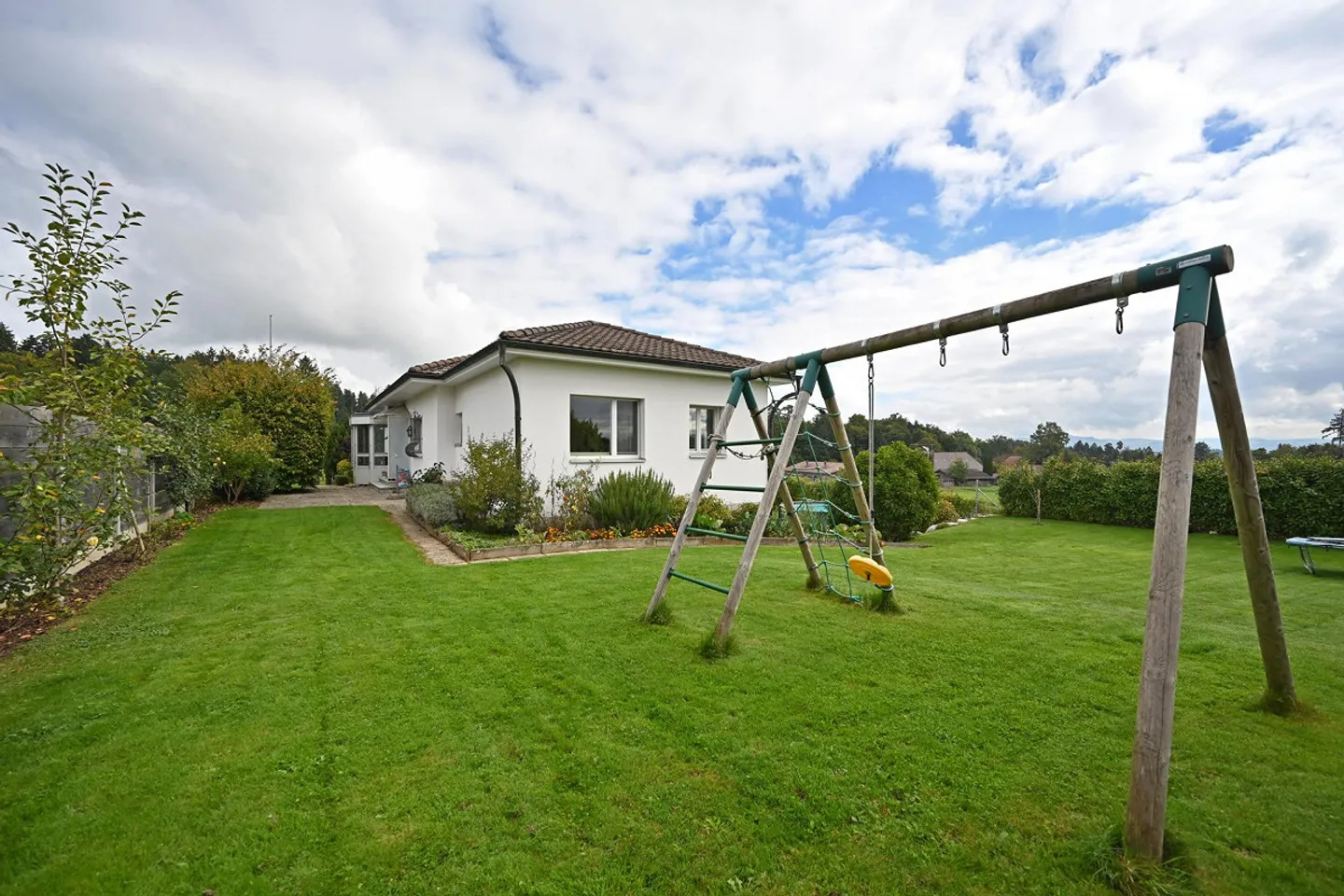 Mehr Raum, mehr Garten, mehr Zuhause – Traumhaus in Wohlen b. Bern - Foto 2 von 34